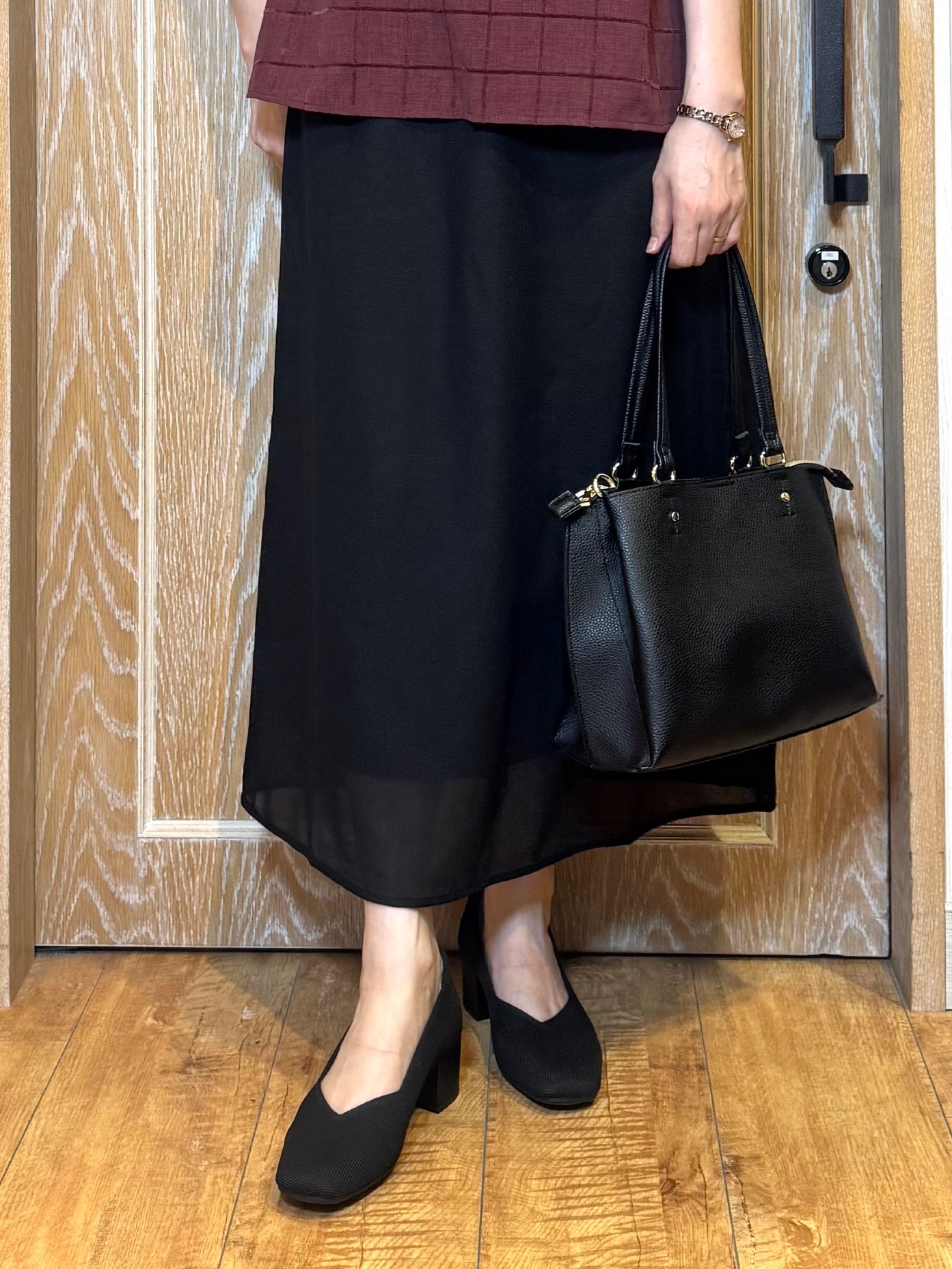 KAORIさんの「SHOO･LA･RUE｜【セットアップ可/S-LL】モールチェックで上品に タックスリーブ ブラウス」を使ったコーディネート