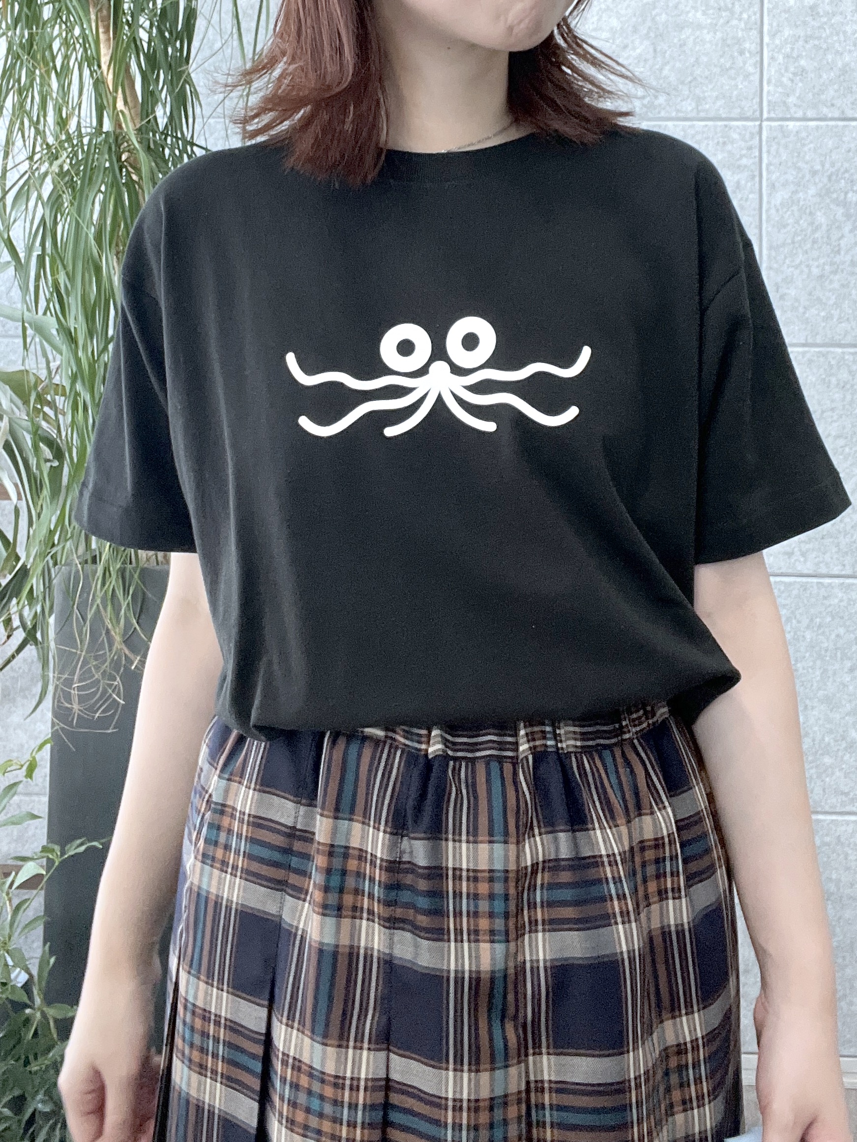 Makinoさんの「Dessin｜UMAO&times;Dessinコラボ プリントキャットフェイスT」を使ったコーディネート