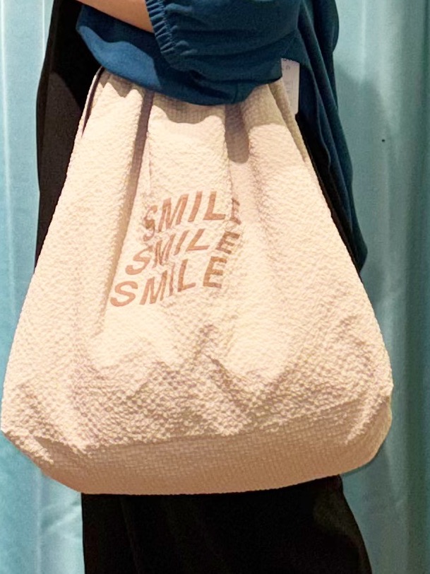 tukiさんの「SHOO･LA･RUE｜【ひんやり/UV/体型カバー】冷房対策にも さらとろ 5分袖ドルマンカーディガン」を使ったコーディネート