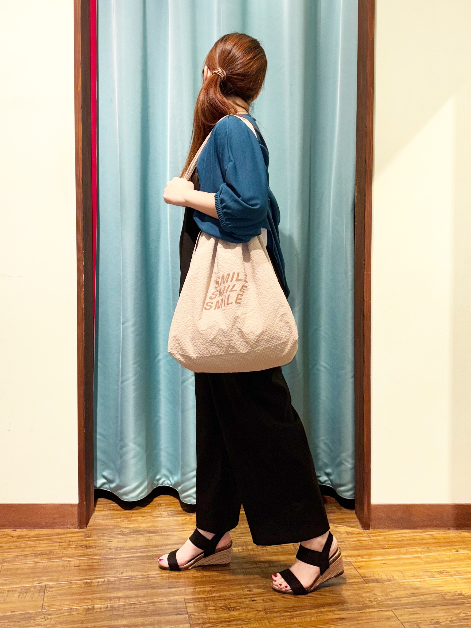 tukiさんの「SHOO･LA･RUE｜【ひんやり/UV/体型カバー】冷房対策にも さらとろ 5分袖ドルマンカーディガン」を使ったコーディネート