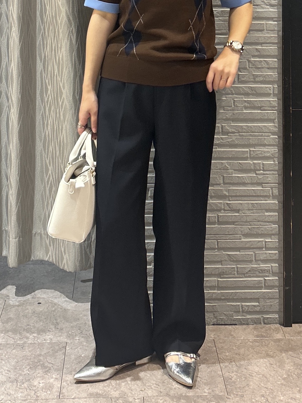 ga_riさんの「THE SHOP TK｜【静電防止】セミワイドパンツ」を使ったコーディネート