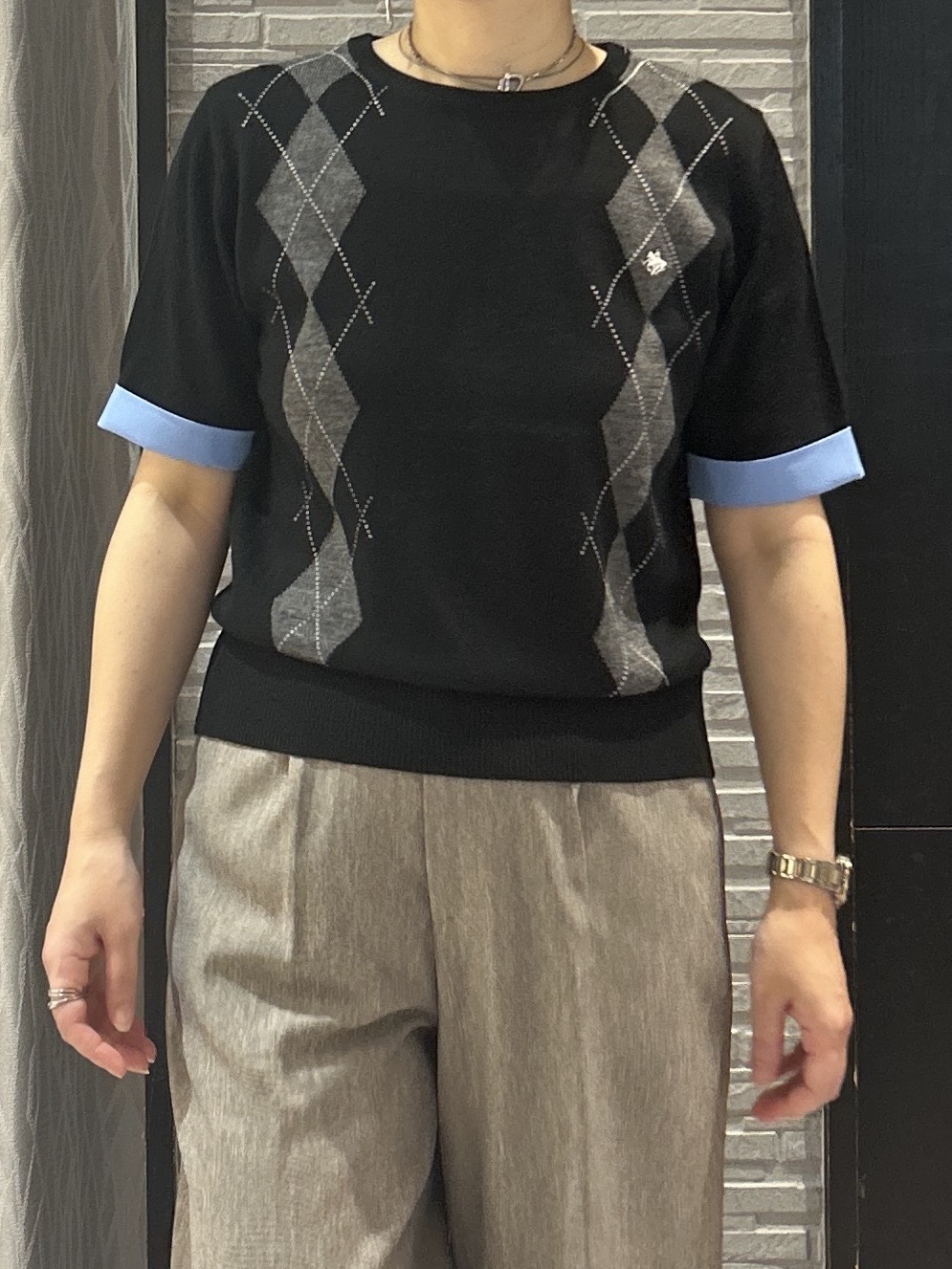 ga_riさんの「THE SHOP TK｜【静電防止】セミワイドパンツ」を使ったコーディネート