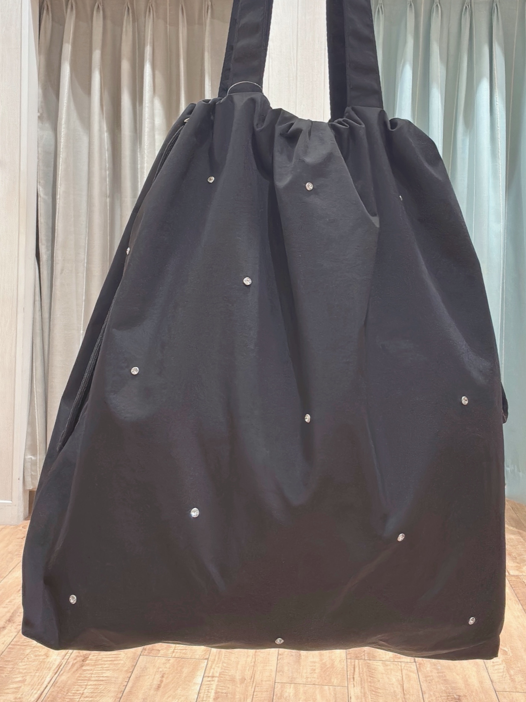 aaamiさんの「SHOO･LA･RUE｜【ひんやり/S-LL/体型カバー】はしごレースが涼し気な スラブポンチョ風ブラウス」を使ったコーディネート