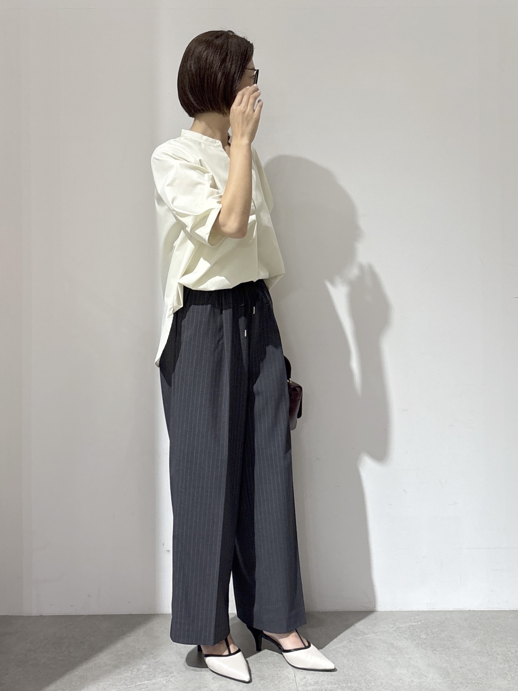 NAKAさんの「OPAQUE.CLIP｜タックスリーブ スキッパーブラウス【洗濯機OK】」を使ったコーディネート
