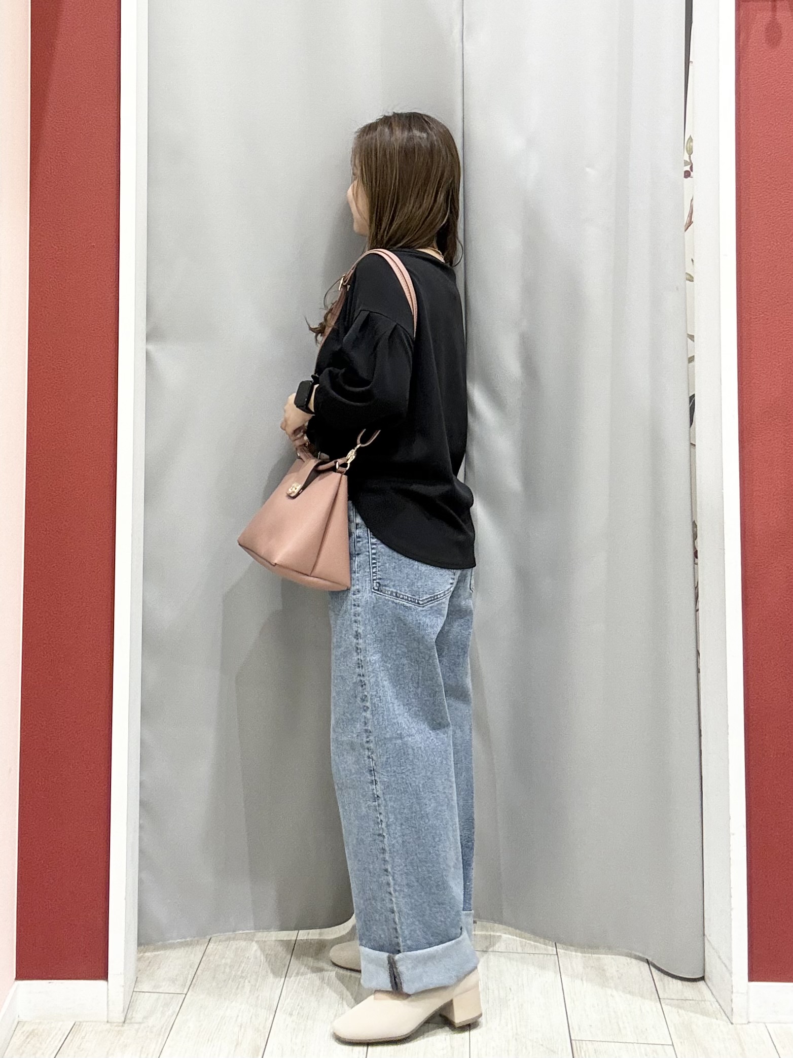 shioさんの「SHOO･LA･RUE｜【着丈選べる/2点セット】ネックレス付き やわらか8分袖ブラウス」を使ったコーディネート