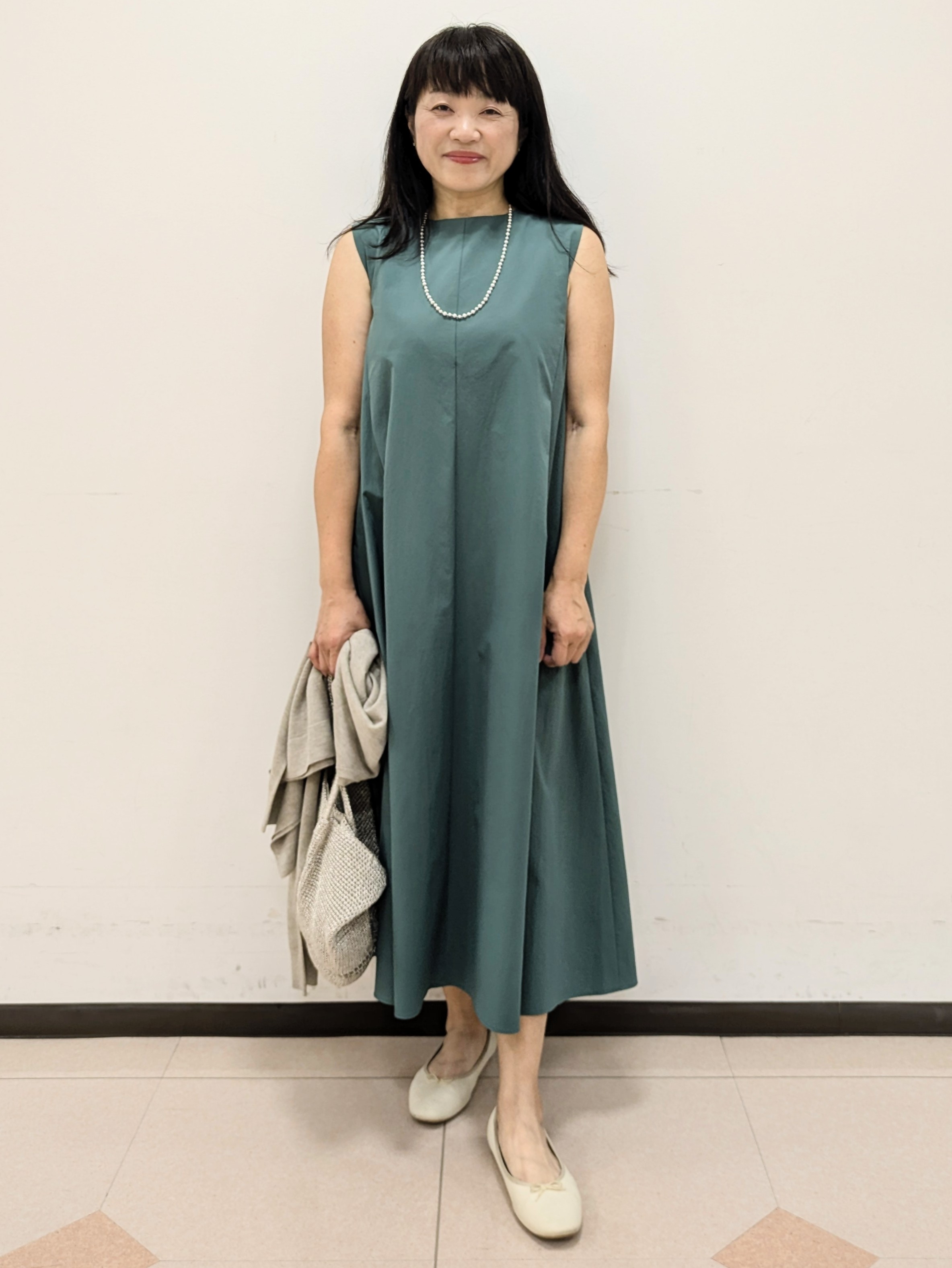 ともさんの「UNTITLED｜【アンサンブル可】前後2WAYカーディガン」を使ったコーディネート