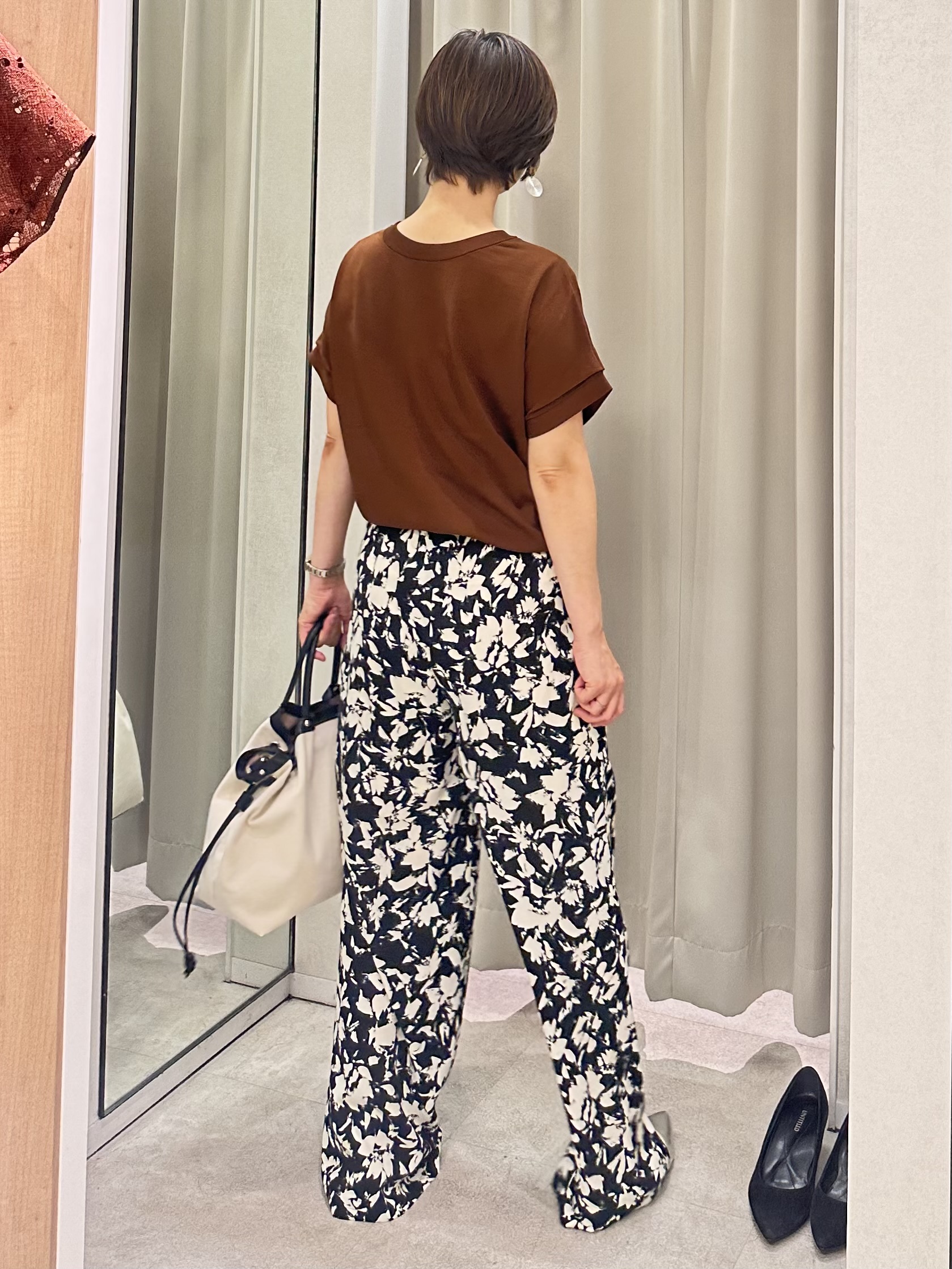 みなこさんの「UNTITLED｜【肌に張りつきにくい/前後2WAY】ドライタッチコットンプルオーバー」を使ったコーディネート