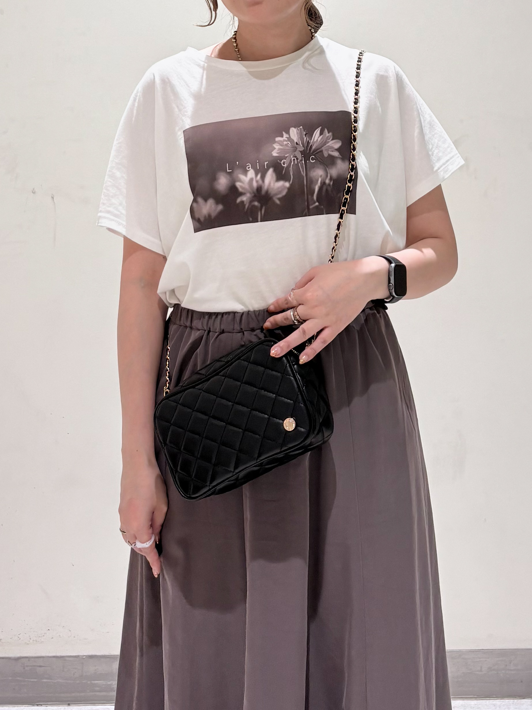 みきちぃさんの「OPAQUE.CLIP｜フォトプリントTシャツ【洗濯機OK】」を使ったコーディネート