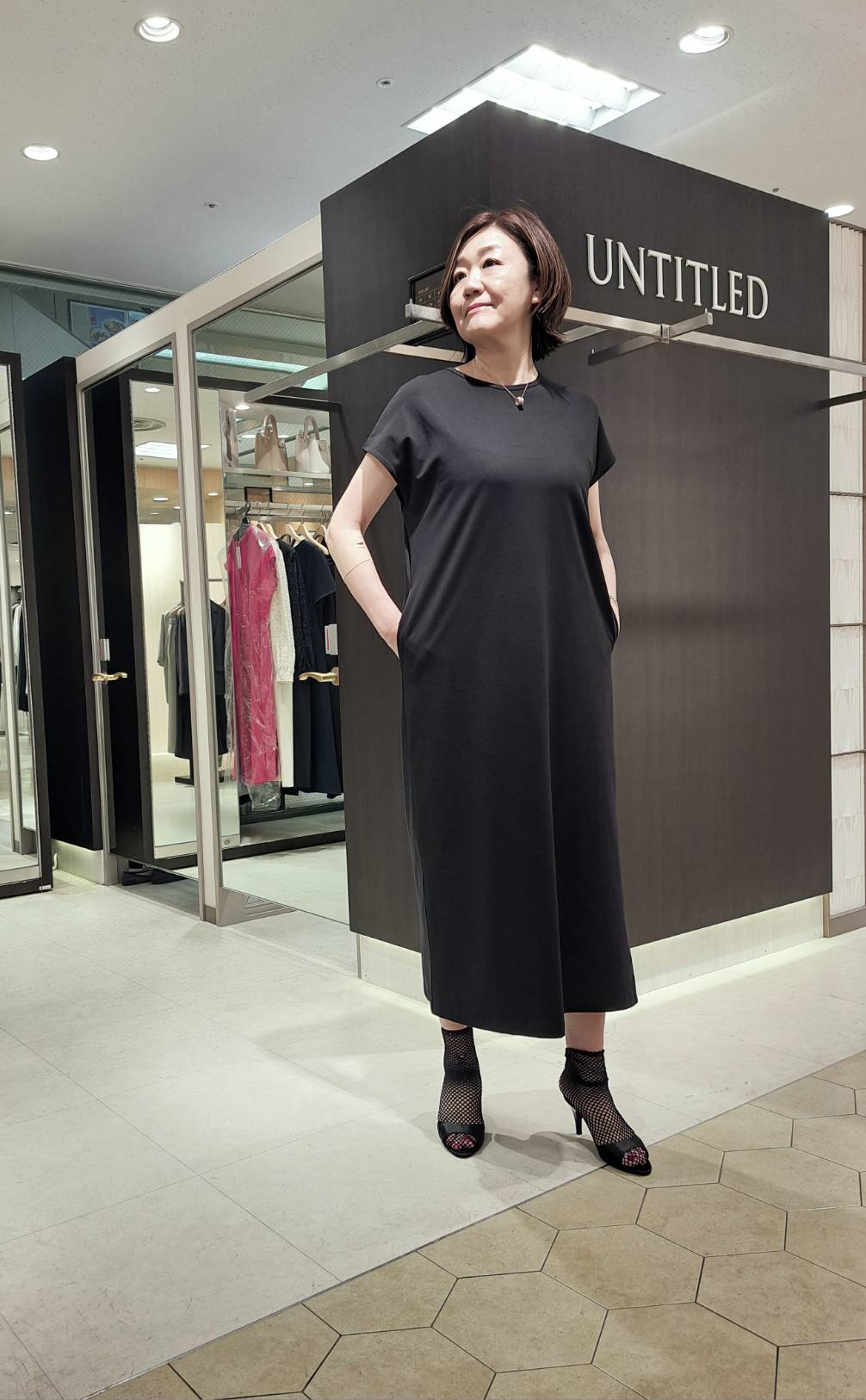 姉さんさんの「UNTITLED｜【接触冷感/UVカット/遮熱/抗菌防臭】ライトプレーティングワンピース」を使ったコーディネート