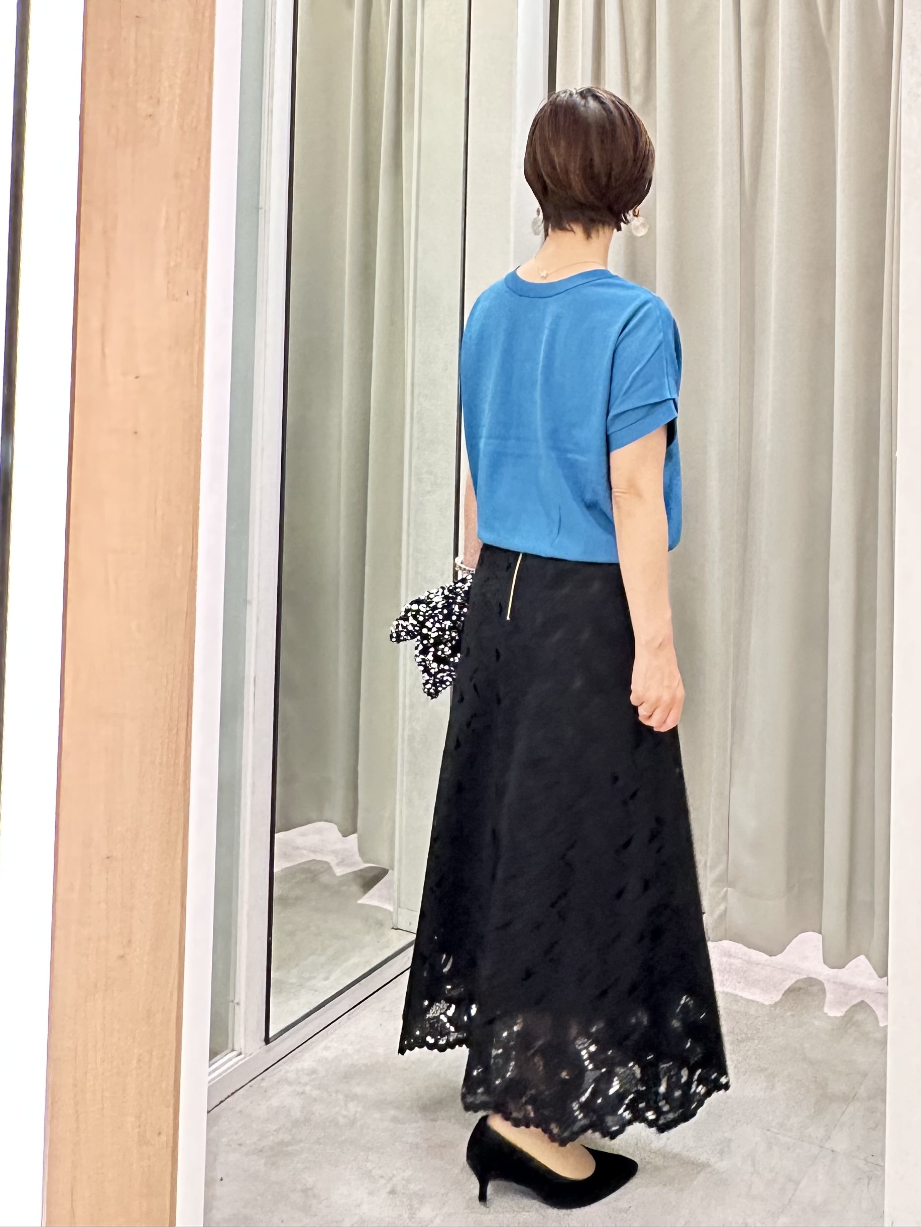 みなこさんの「UNTITLED｜【肌に張りつきにくい/前後2WAY】ドライタッチコットンプルオーバー」を使ったコーディネート