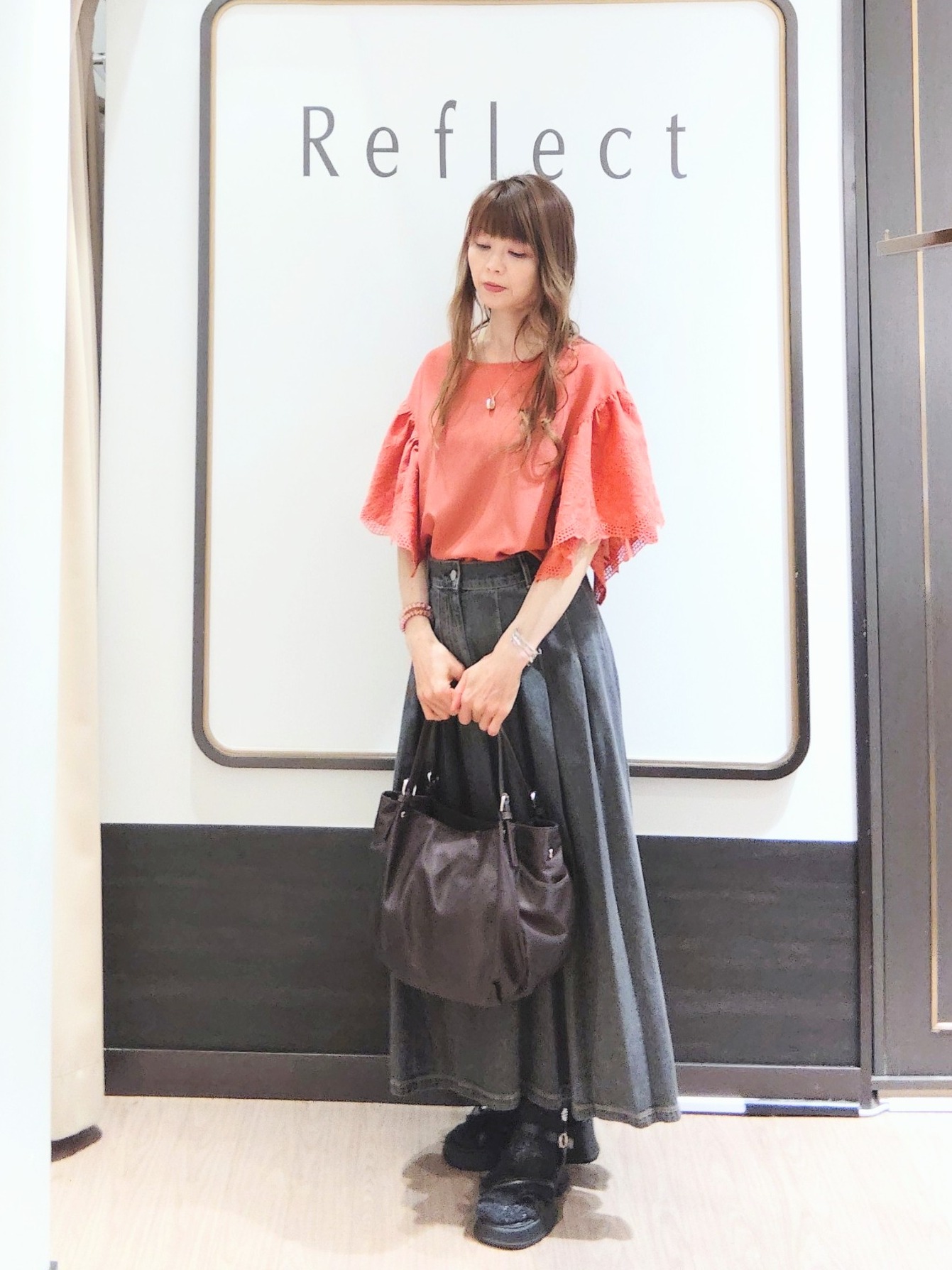 Chiiさんの「Reflect｜【通勤◎】スカラップレーススリーブ ブラウス」を使ったコーディネート
