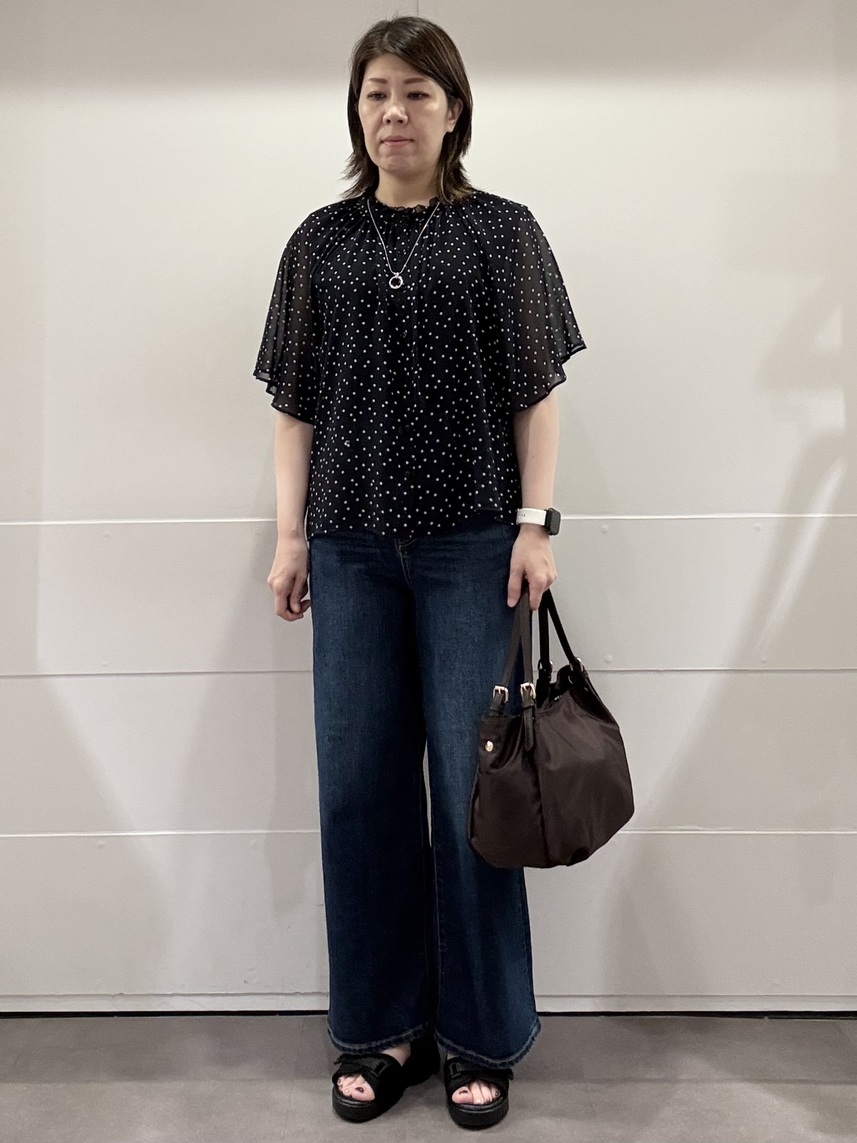 mamiさんの「Reflect｜【セットアップ／手洗い可】ドット柄シアーブラウス」を使ったコーディネート