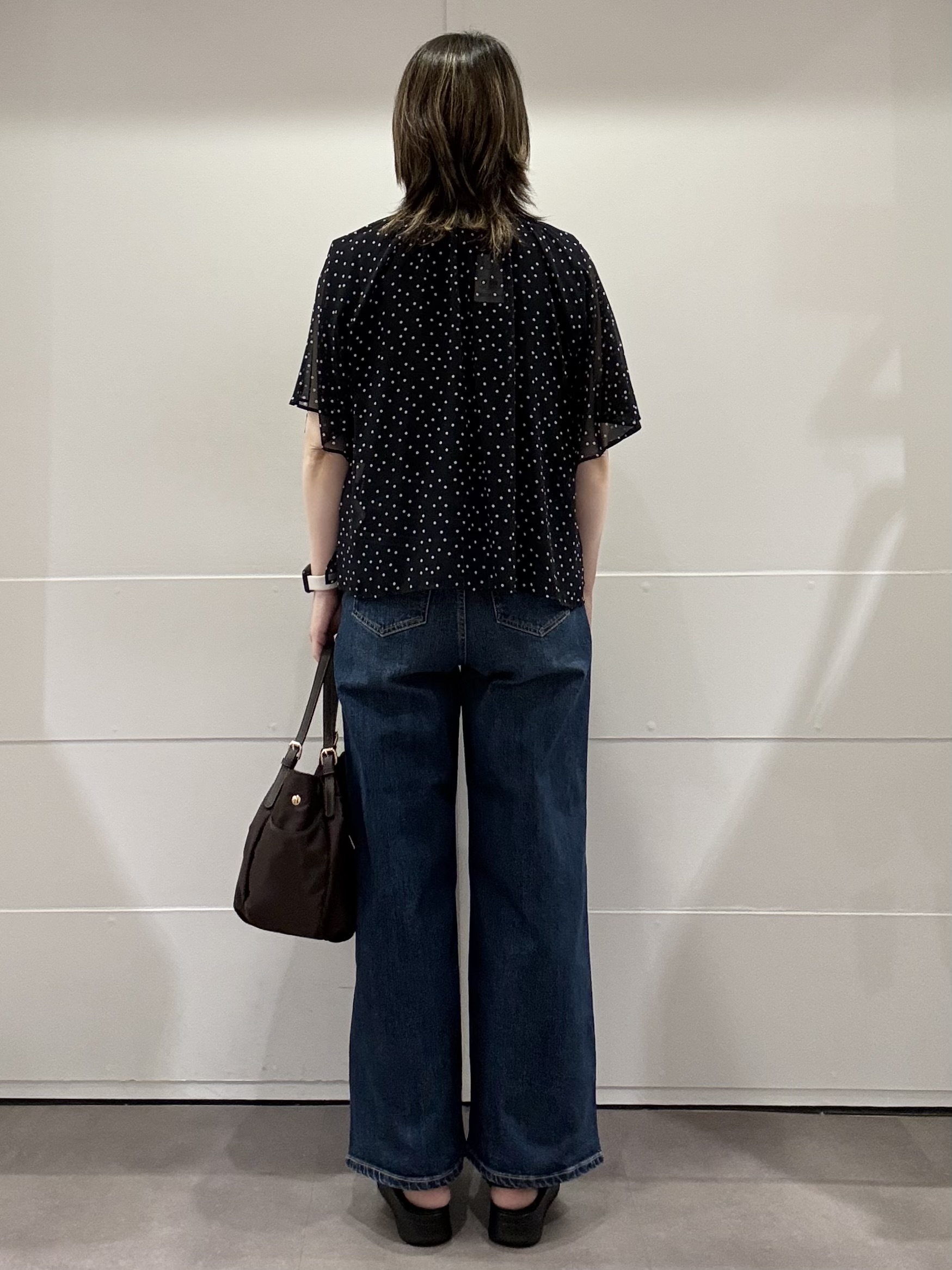mamiさんの「Reflect｜【セットアップ／手洗い可】ドット柄シアーブラウス」を使ったコーディネート