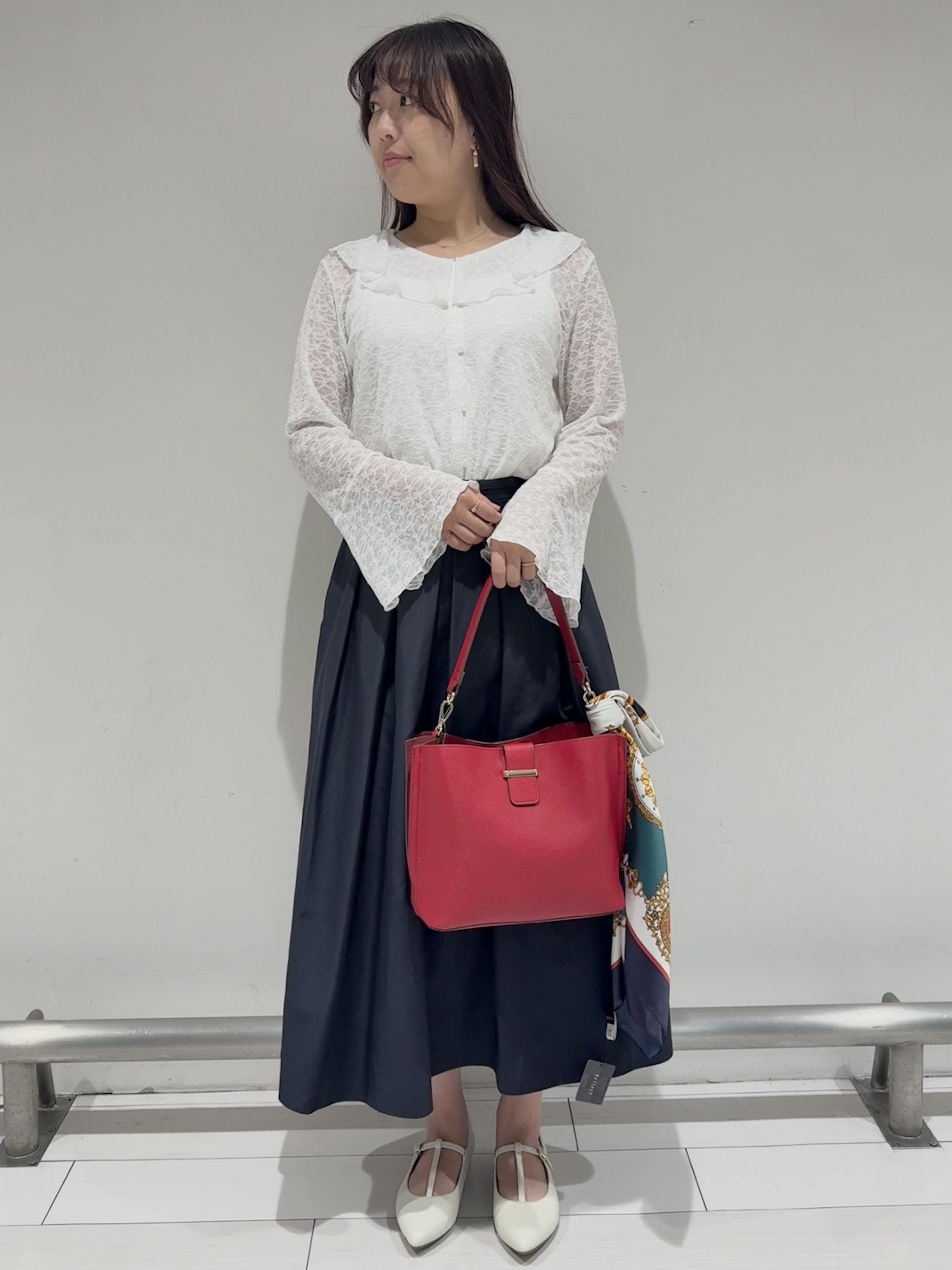 Azusaさんの「Reflect｜【洗える】フリルレースブラウス」を使ったコーディネート