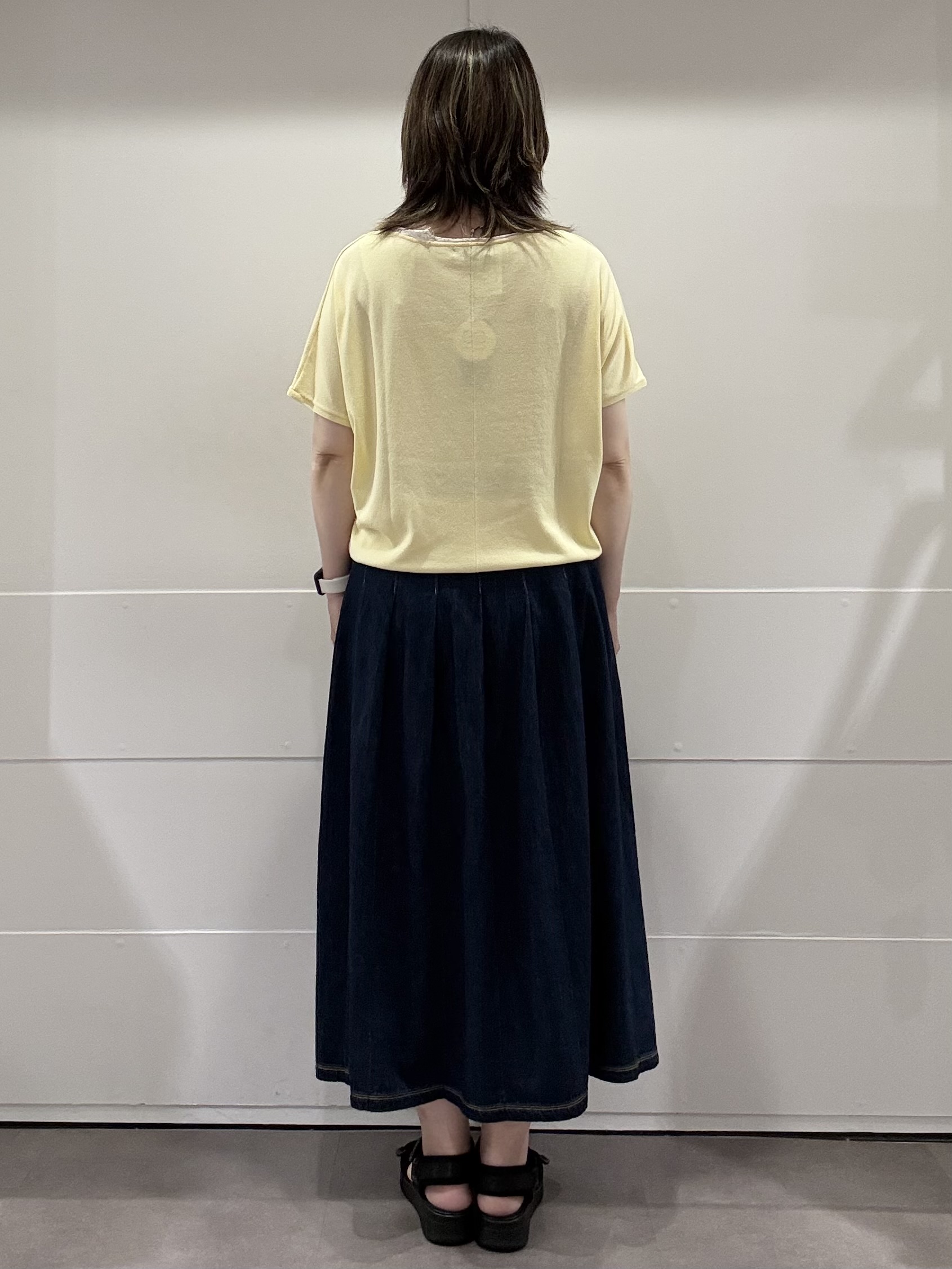 mamiさんの「Reflect｜【二の腕カバー／手洗い可】ネックレース フレンチスリーブニット」を使ったコーディネート