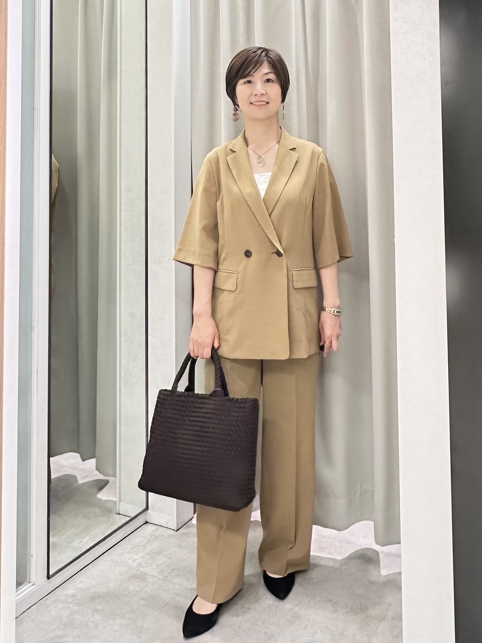 みなこさんの「UNTITLED｜【セットアップ可/UVカット/接触冷感】エアリークールドロストシャツ」を使ったコーディネート