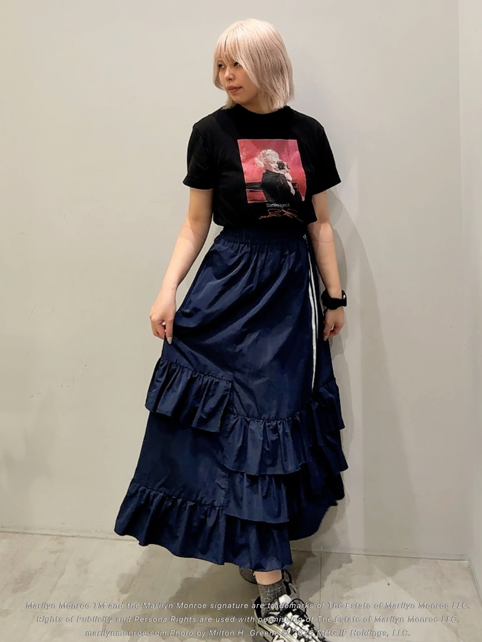 ユウナさんの「TAKEO KIKUCHI｜【別注】マリリン・モンロー/フォトTシャツ」を使ったコーディネート