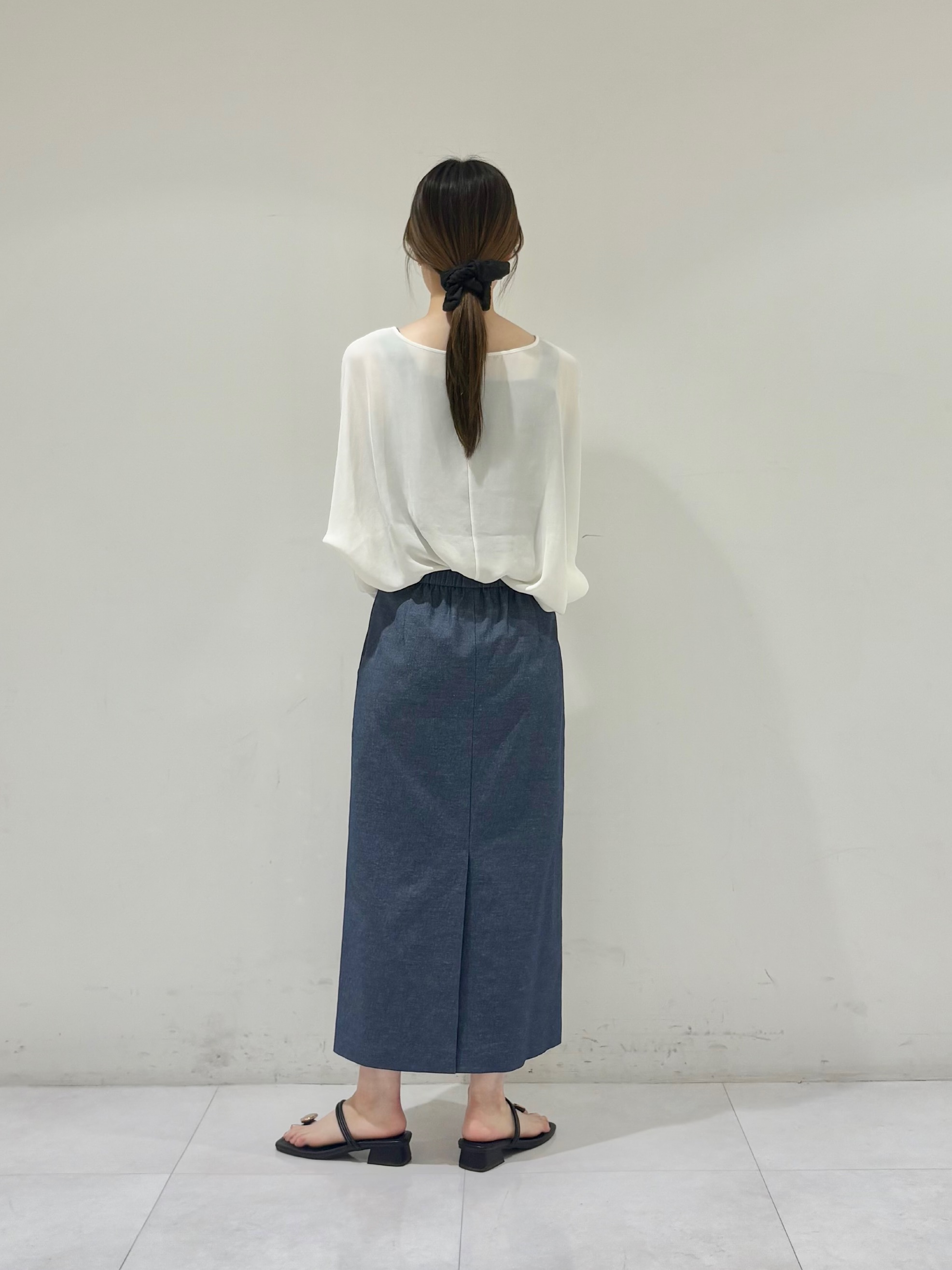 kyokaさんの「UNTITLED｜ドルマンスリーブラウンドプルオーバー」を使ったコーディネート