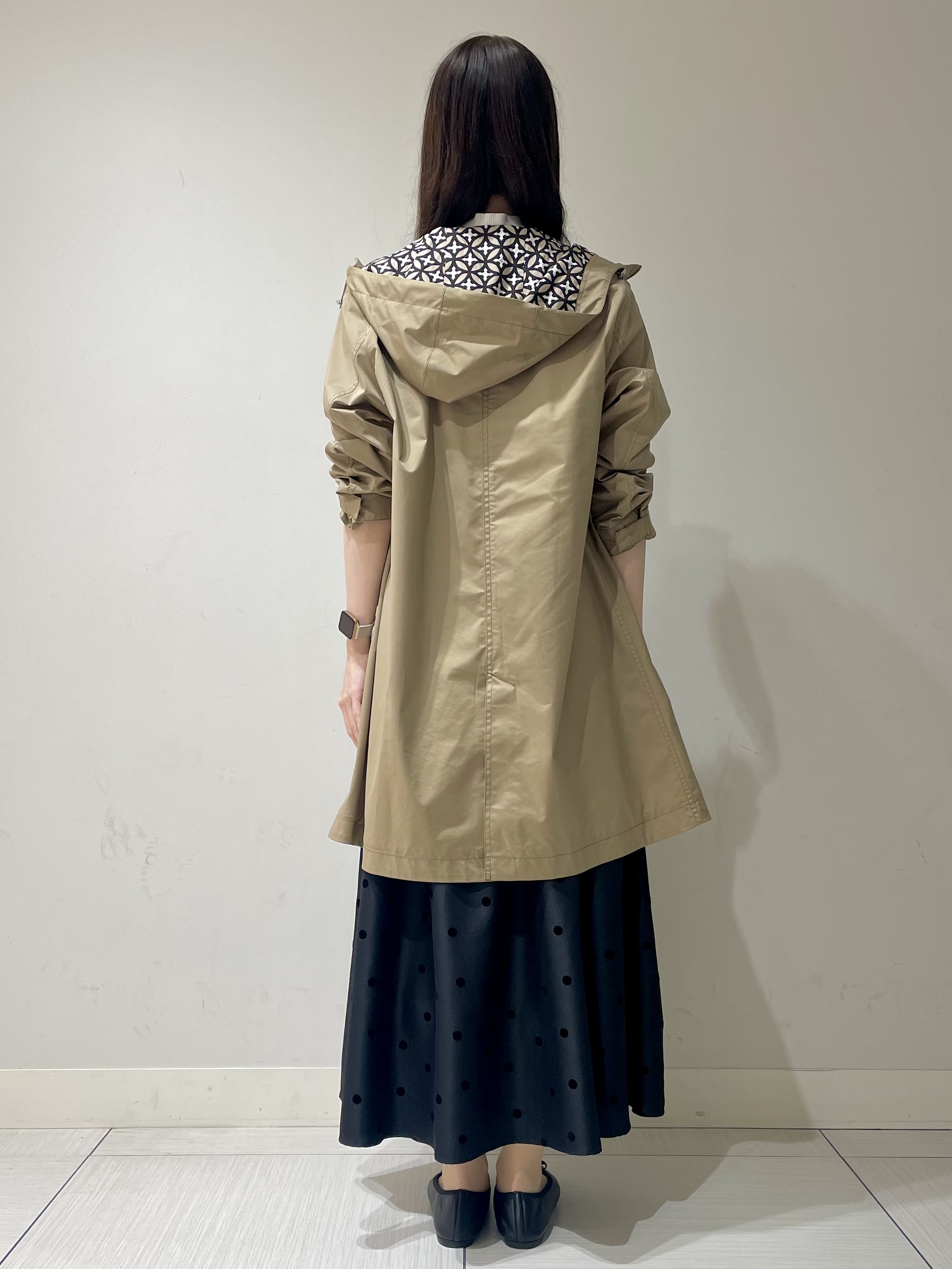 ことさんの「DRESSTERIOR｜【ウォッシャブル/撥水素材】撥水フーテッドツイルコート」を使ったコーディネート