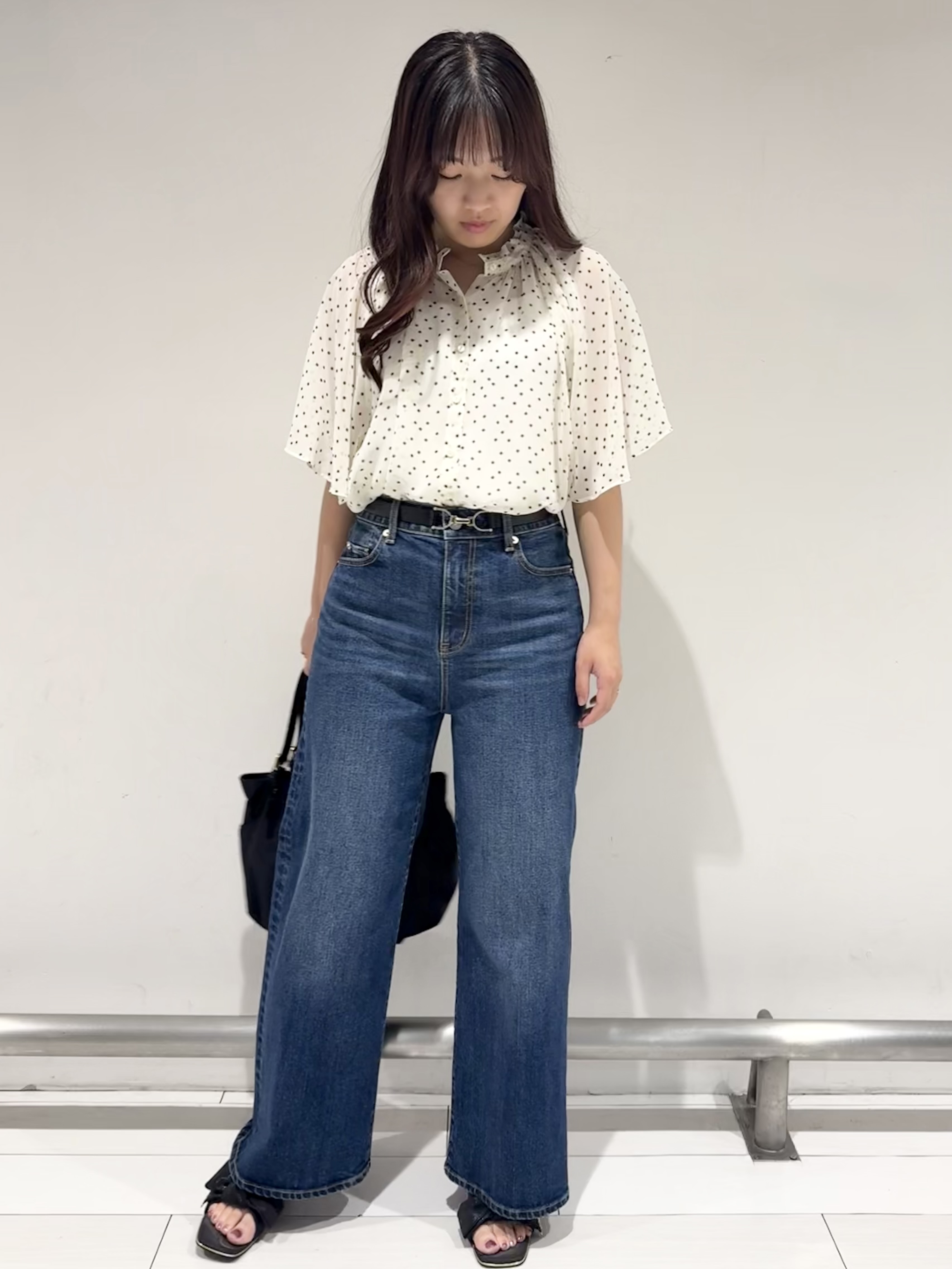 Azusaさんの「Reflect｜【セットアップ／手洗い可】ドット柄シアーブラウス」を使ったコーディネート