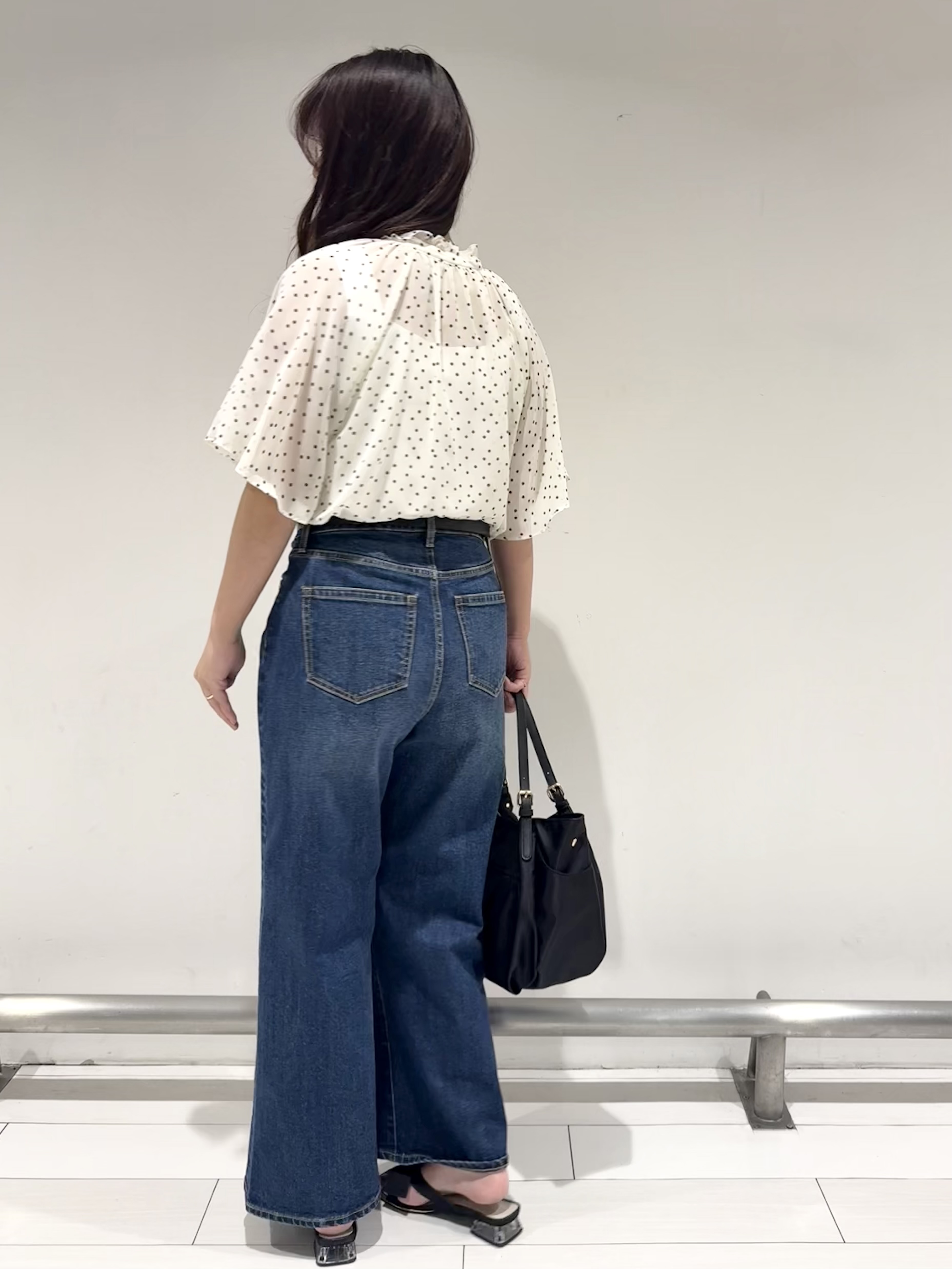 Azusaさんの「Reflect｜【セットアップ／手洗い可】ドット柄シアーブラウス」を使ったコーディネート