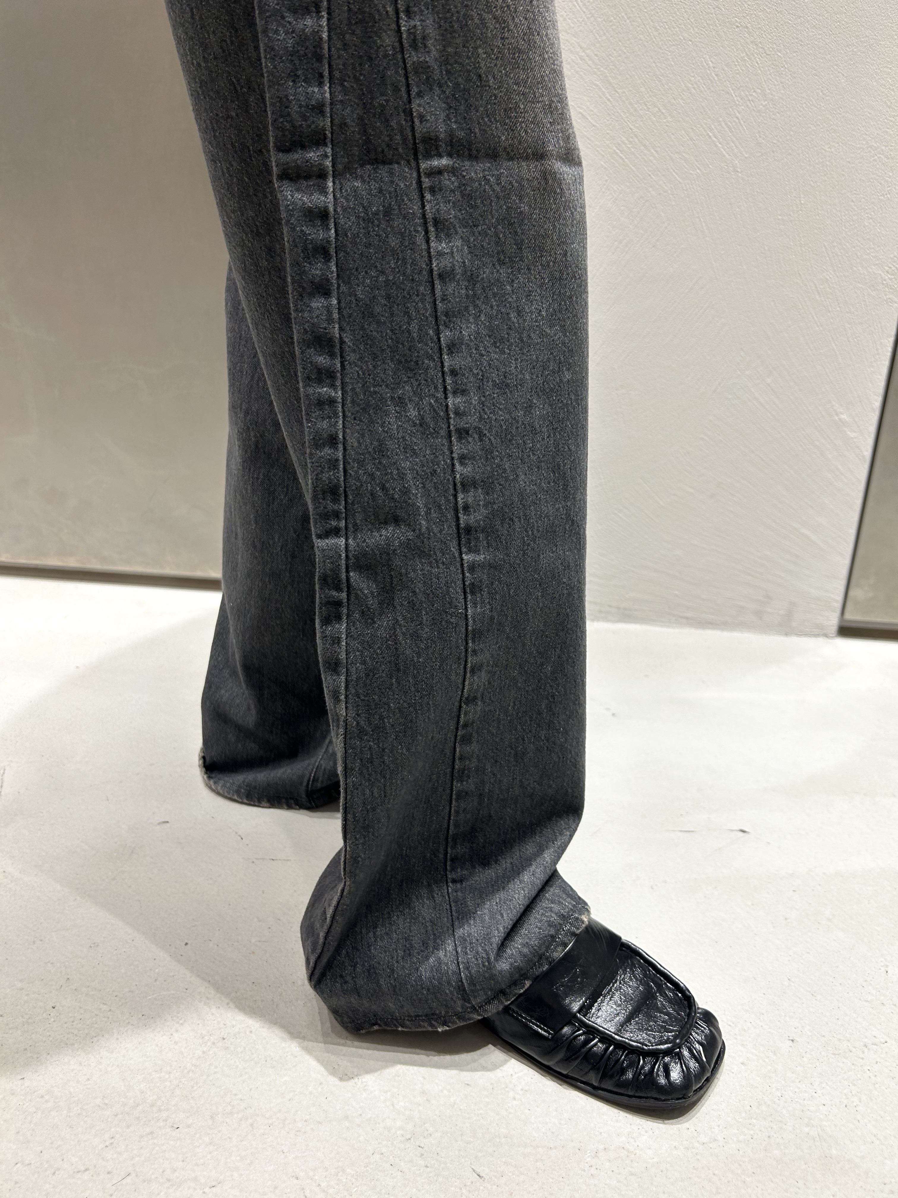 miniさんの「CODE A｜【ReRe】stretch lace tops」を使ったコーディネート