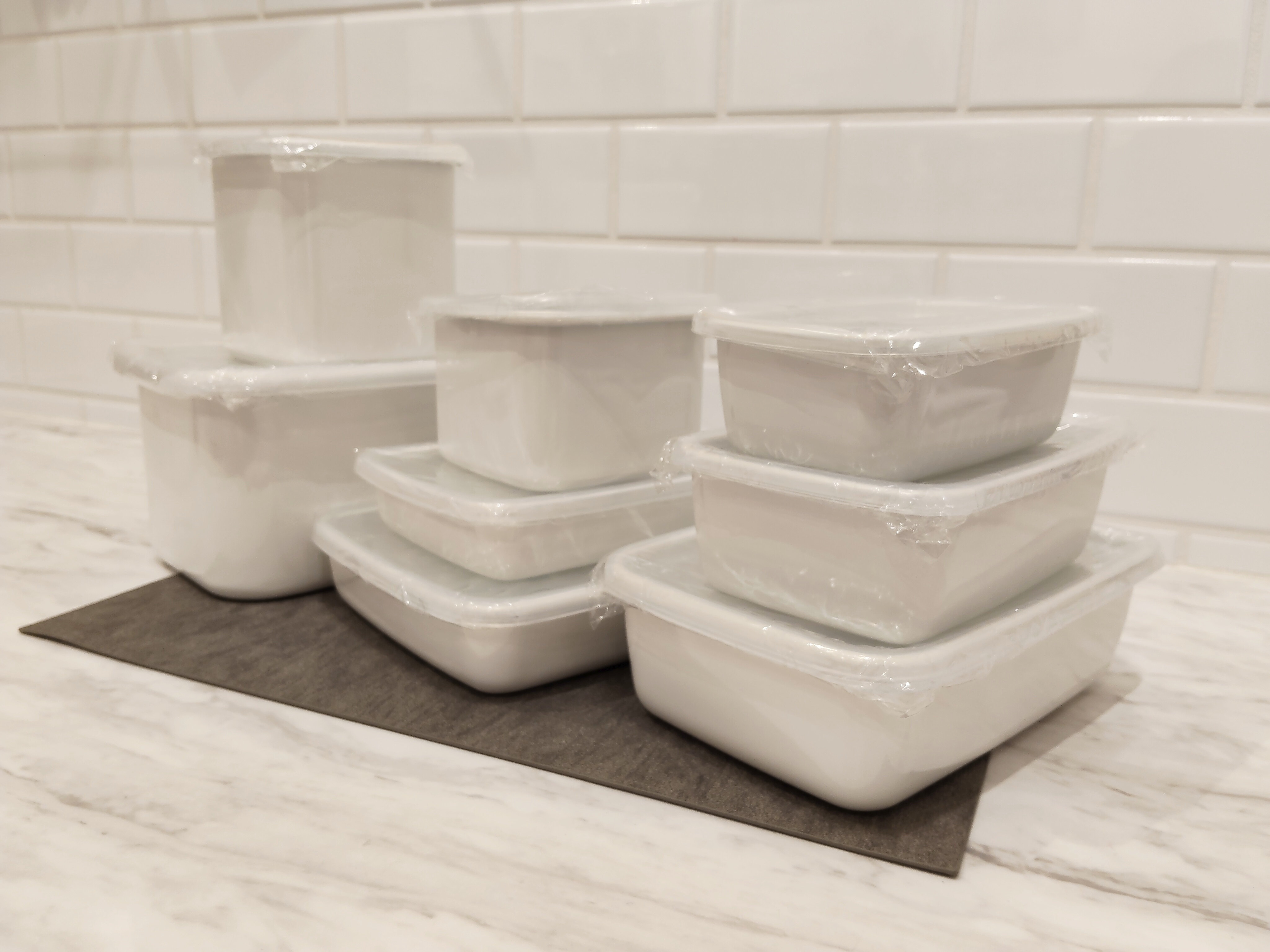 めだかさんの「212 KITCHEN STORE｜野田琺瑯 ホワイトシリーズ スクエア L WS-L」を使ったコーディネート