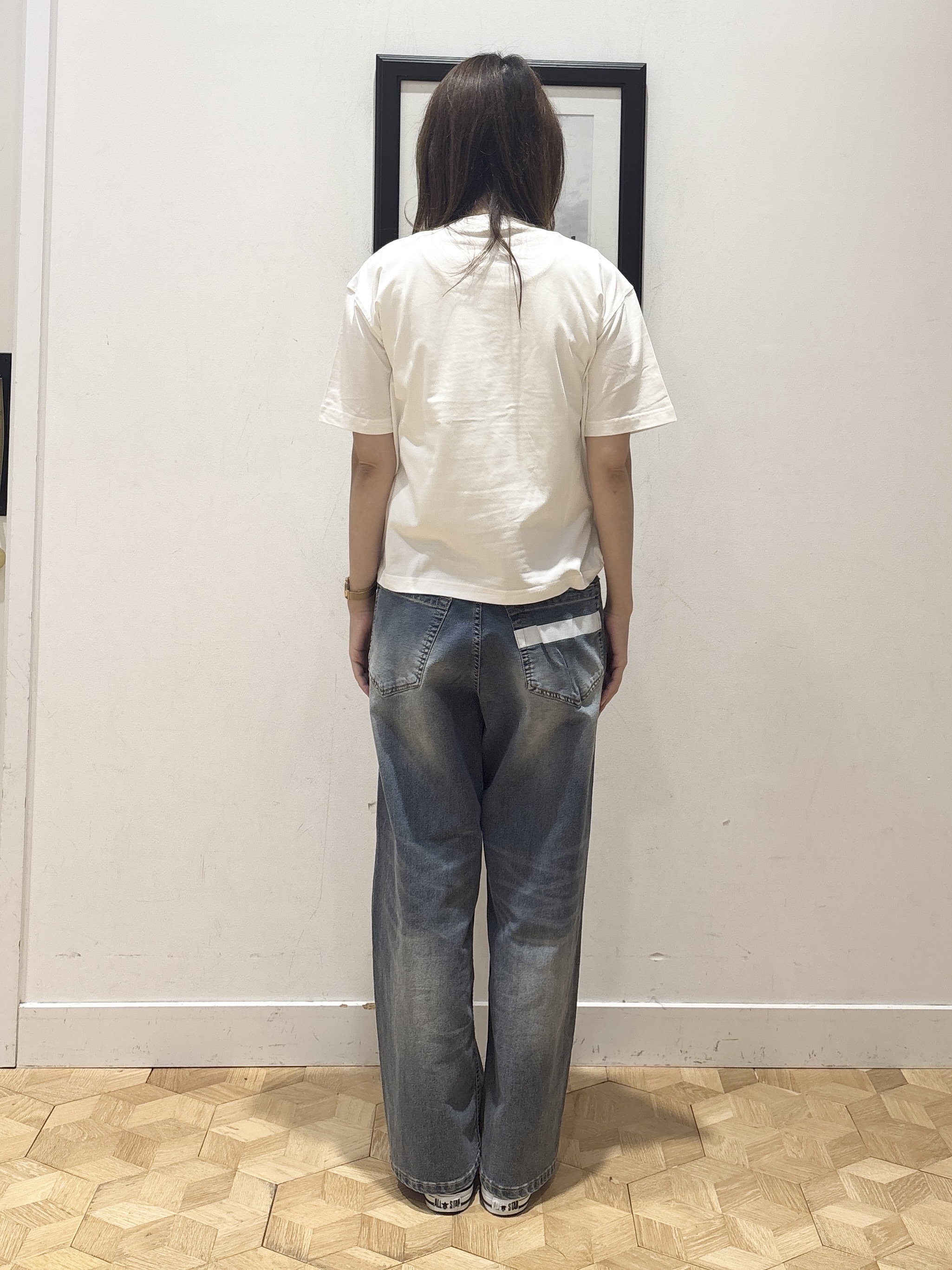 YUMIさんの「Dessin｜グラフィックデザイン Tシャツ」を使ったコーディネート
