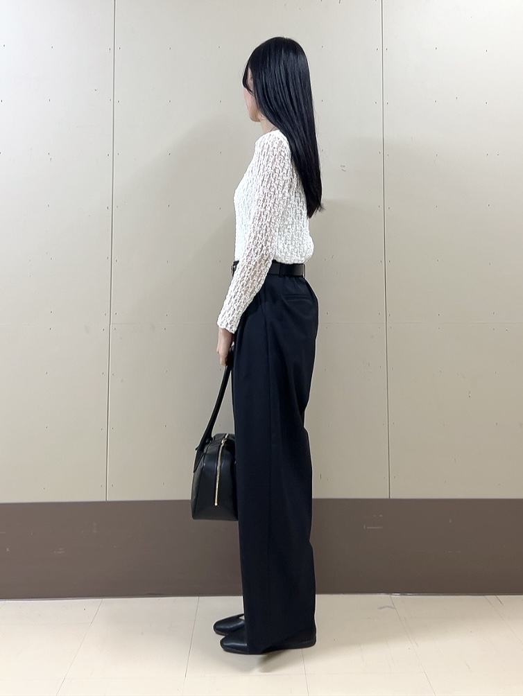 sechiさんの「UNTITLED｜レースプルオーバー」を使ったコーディネート