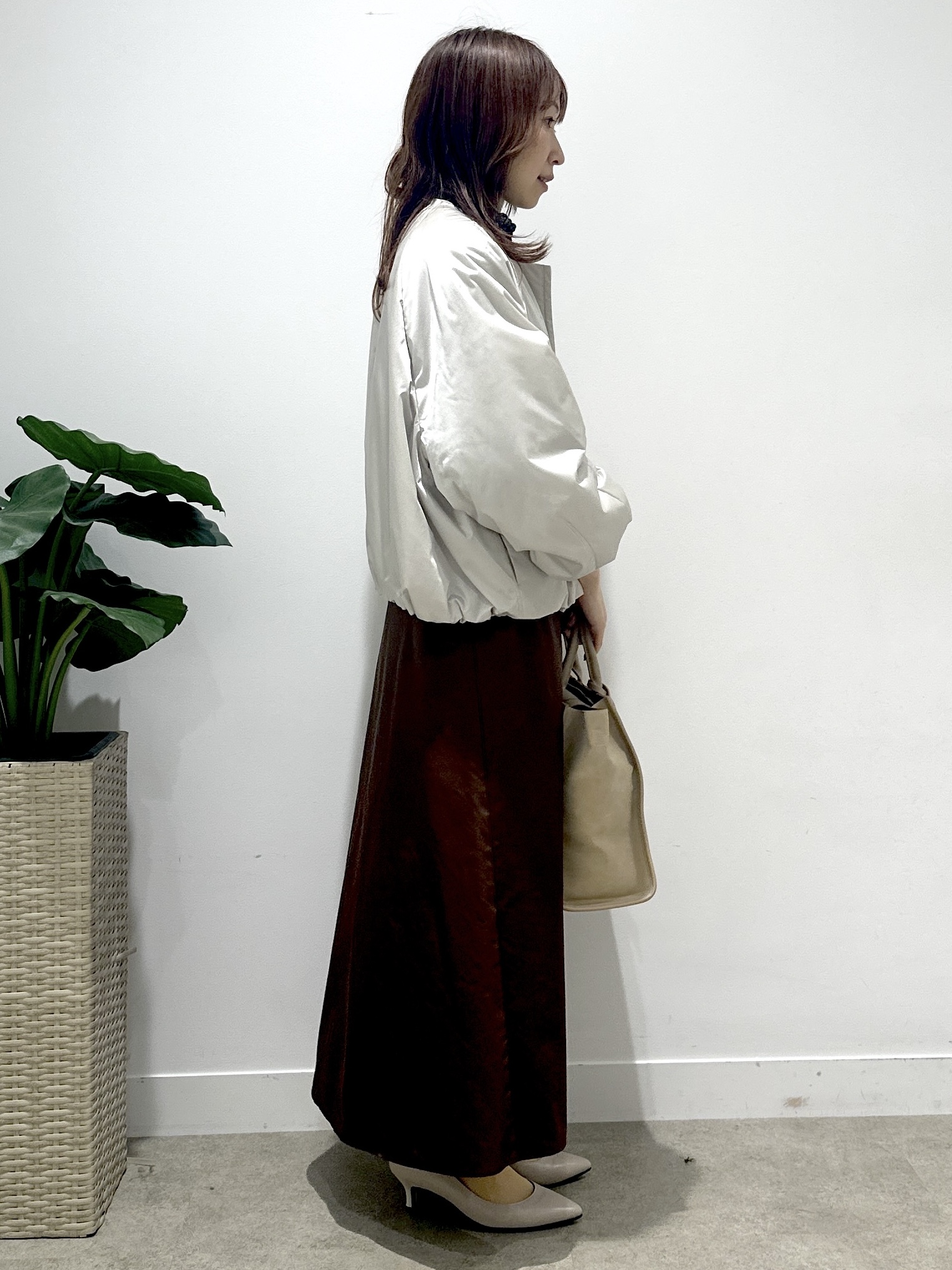 Miwaさんの「UNTITLED｜タフタナロースカート」を使ったコーディネート