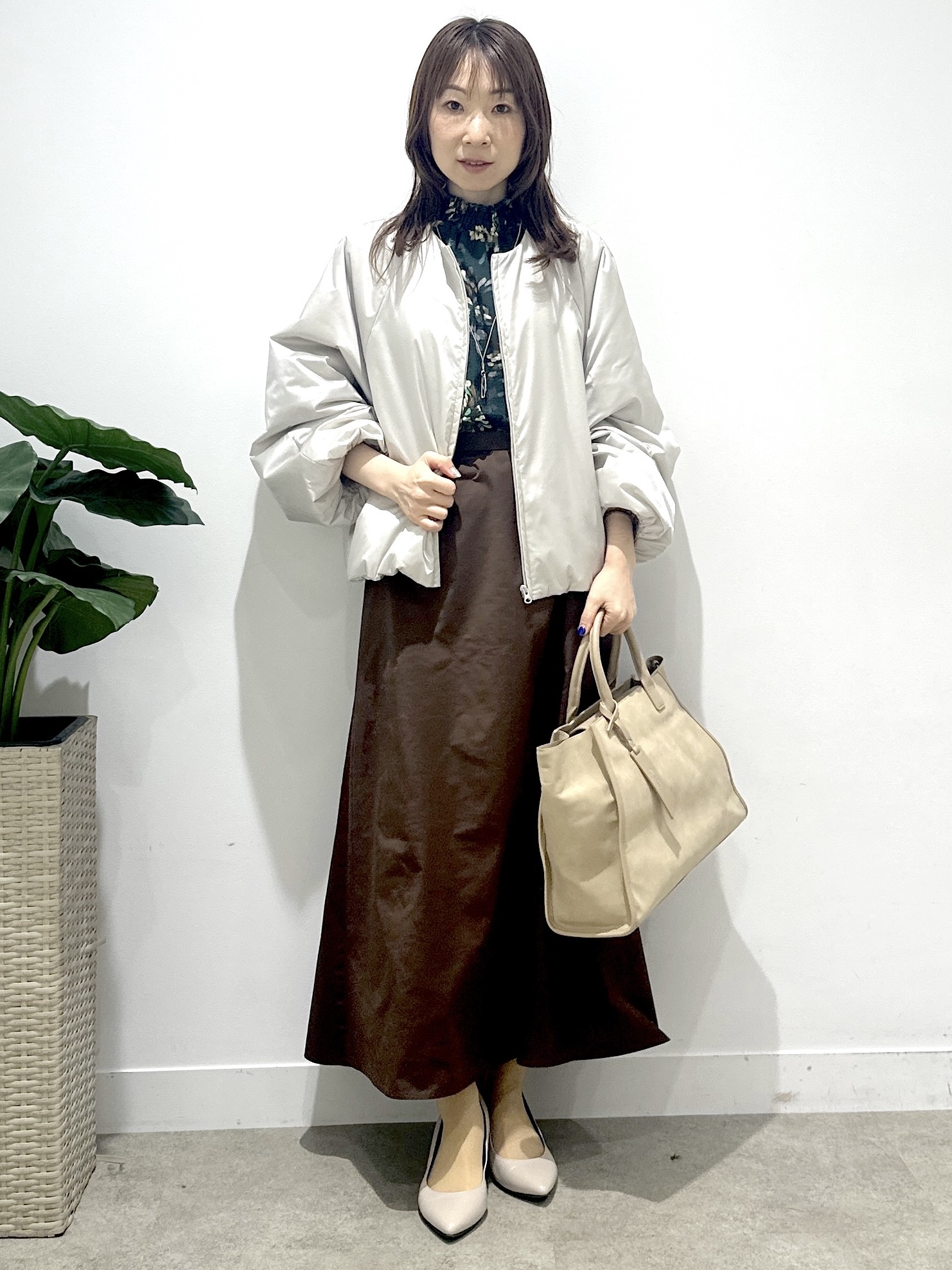 Miwaさんの「UNTITLED｜タフタナロースカート」を使ったコーディネート
