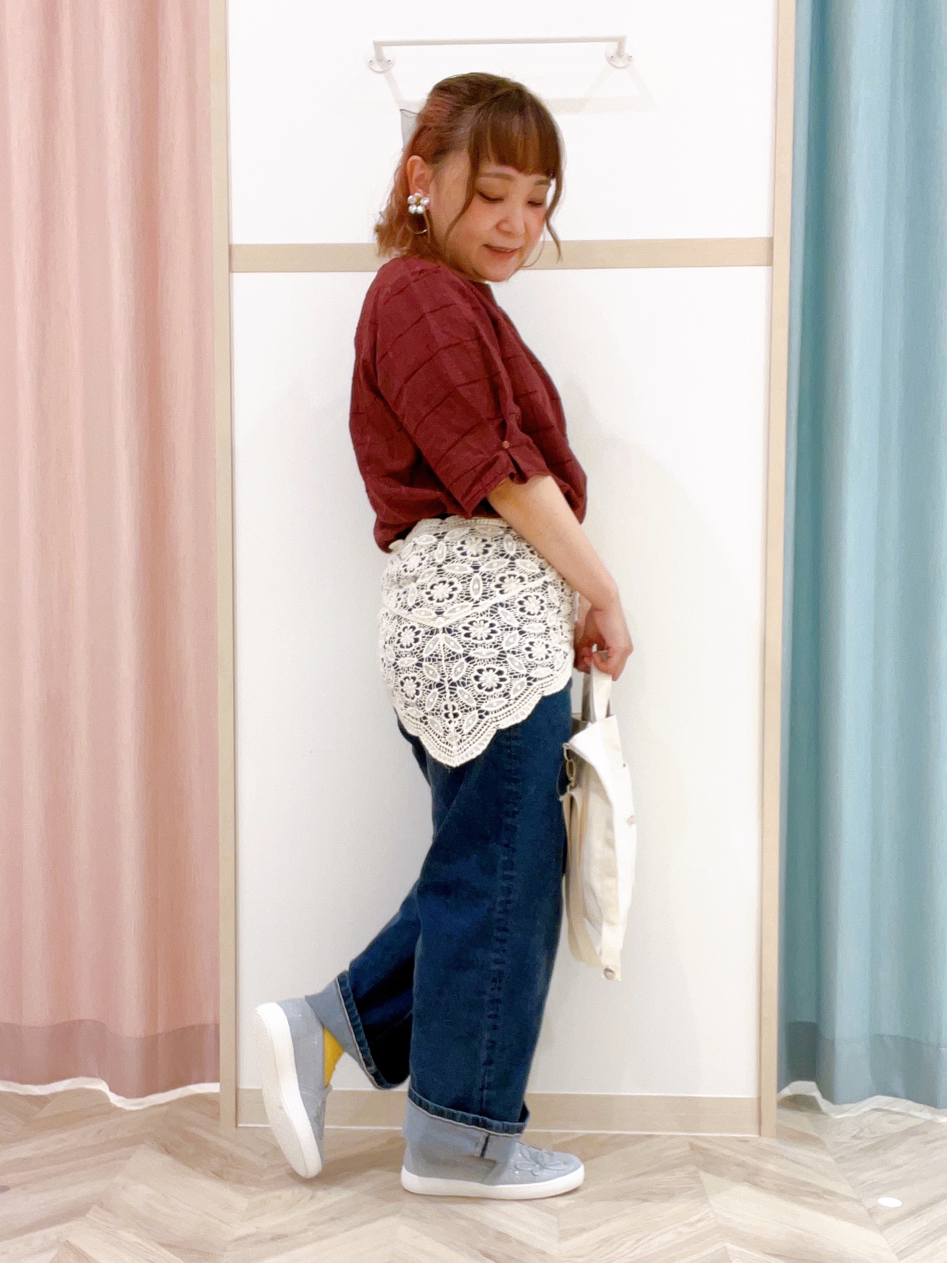 kitaさんの「SHOO･LA･RUE｜【セットアップ可/S-LL】モールチェックで上品に タックスリーブ ブラウス」を使ったコーディネート