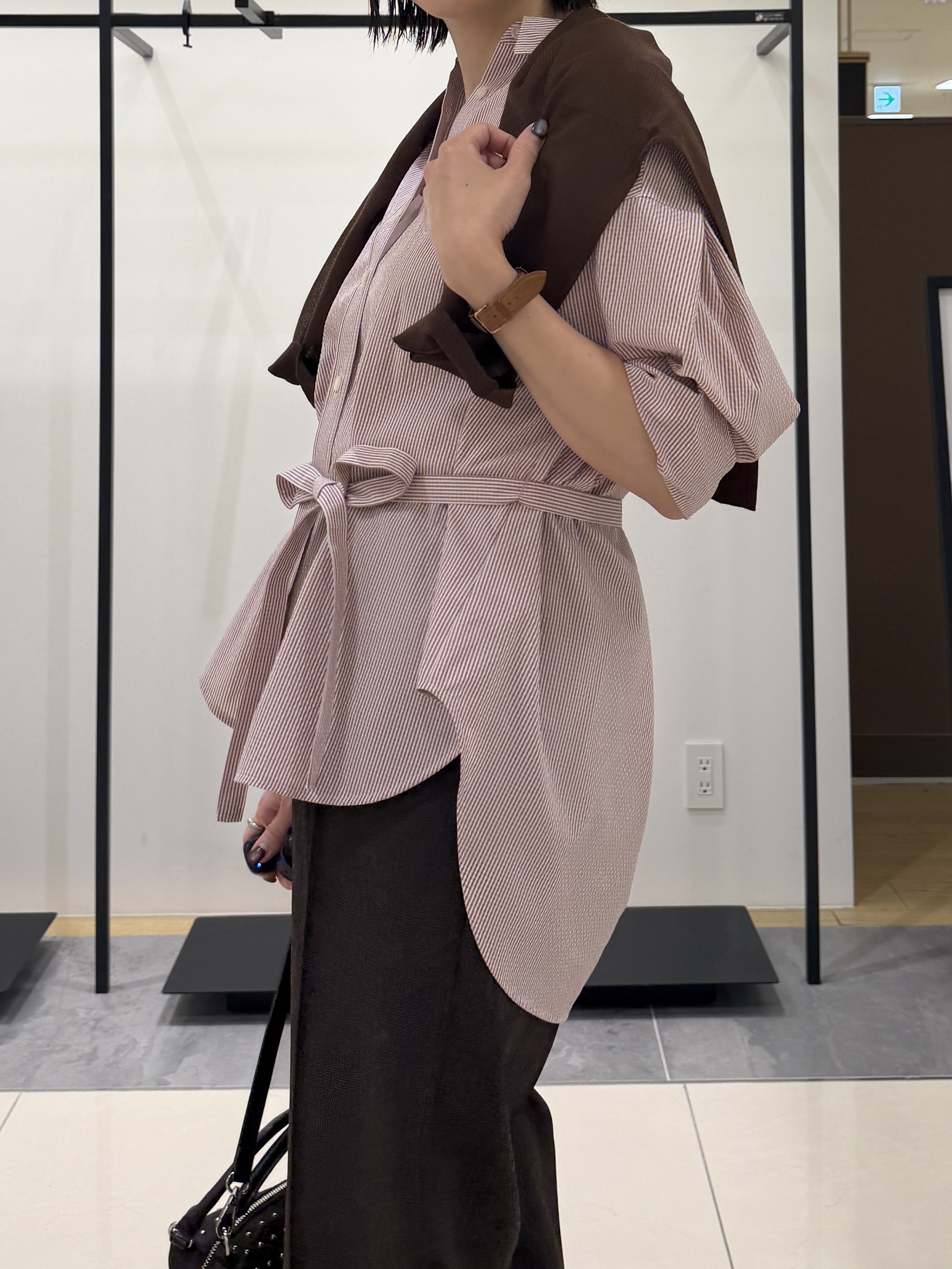 shihoさんの「INDIVI｜【体型カバー／洗える】シアードルマンニット」を使ったコーディネート