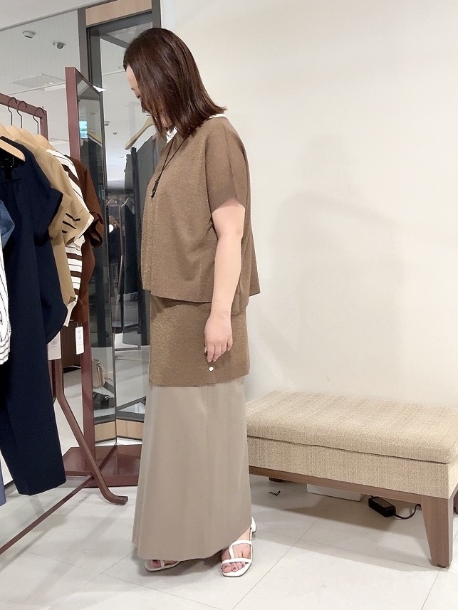 YUIさんの「UNTITLED｜【アンサンブル可】前後2WAYカーディガン」を使ったコーディネート