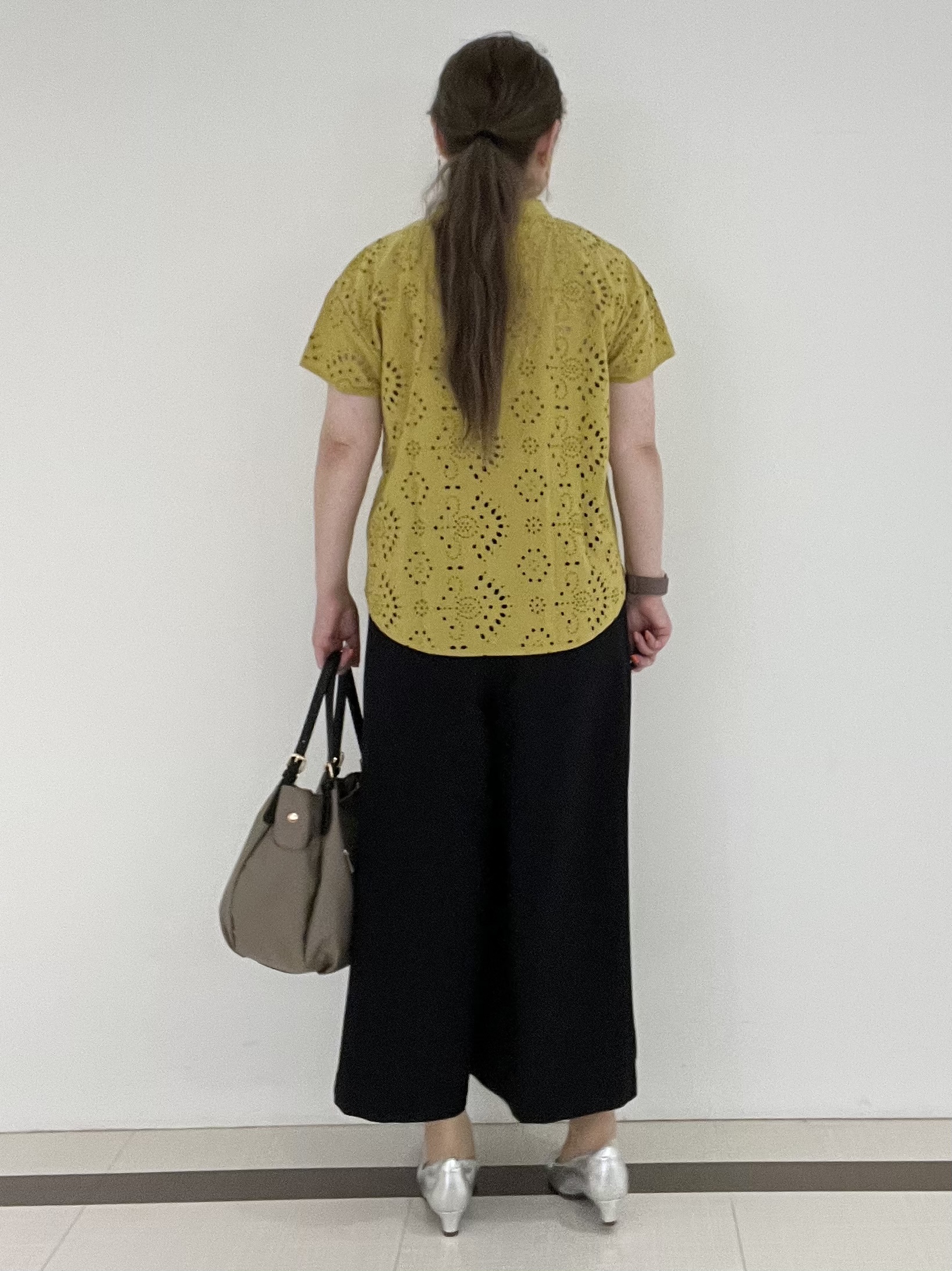 Hiroさんの「Reflect｜【通勤◎】カットワーク刺繍レース シャツブラウス」を使ったコーディネート