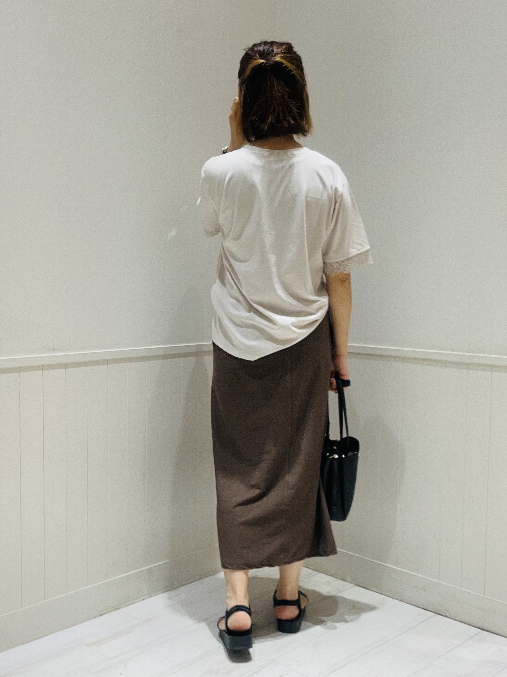 Kyonさんの「SHOO･LA･RUE｜【ひんやり/UV/S-LL】柄アソート お袖レースが旬顔 上品に決まる大人Tシャツ」を使ったコーディネート