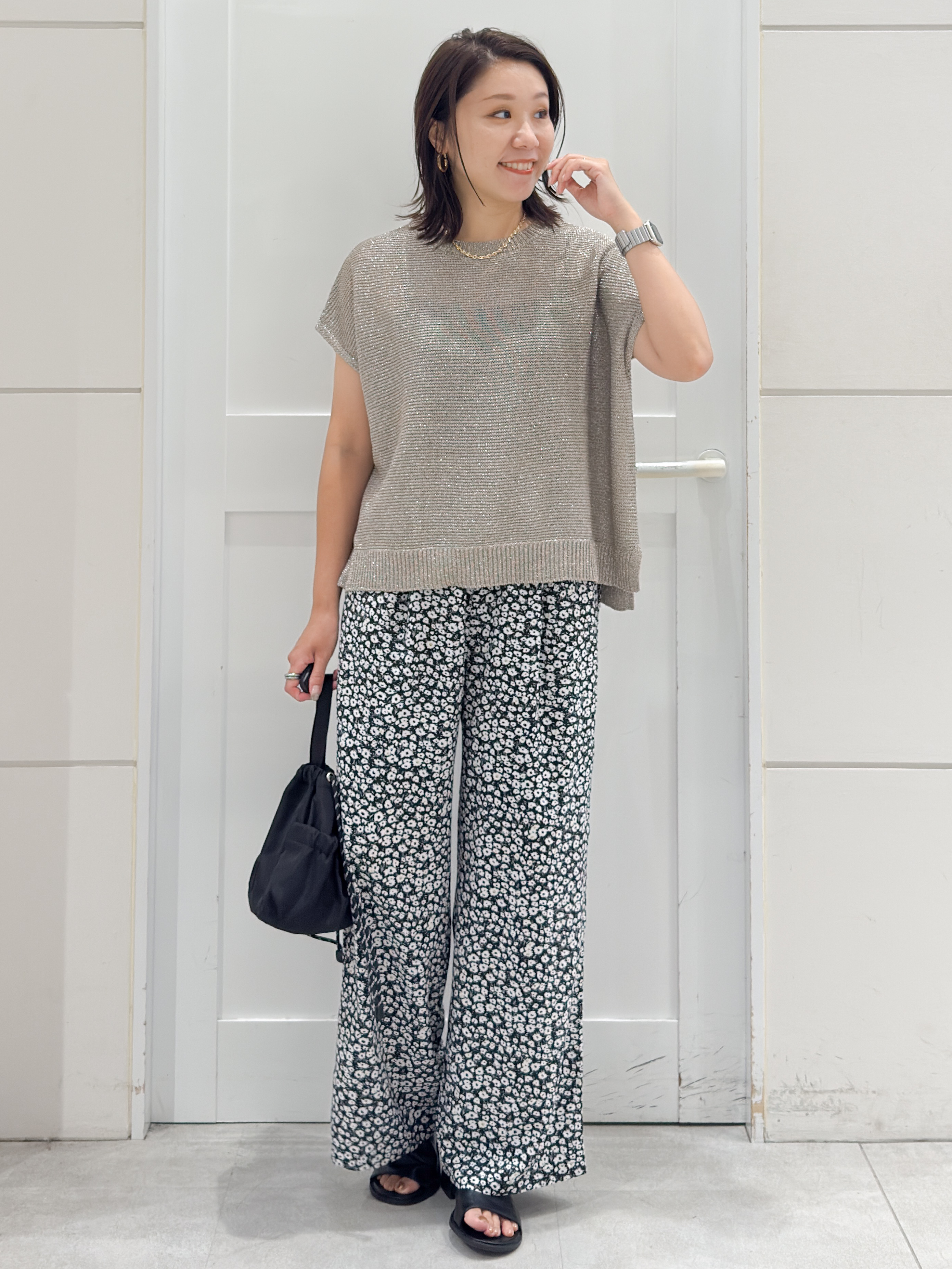 yuka.aさんの「OPAQUE.CLIP｜ラメメッシュニット【洗濯機OK／抗ピル】」を使ったコーディネート
