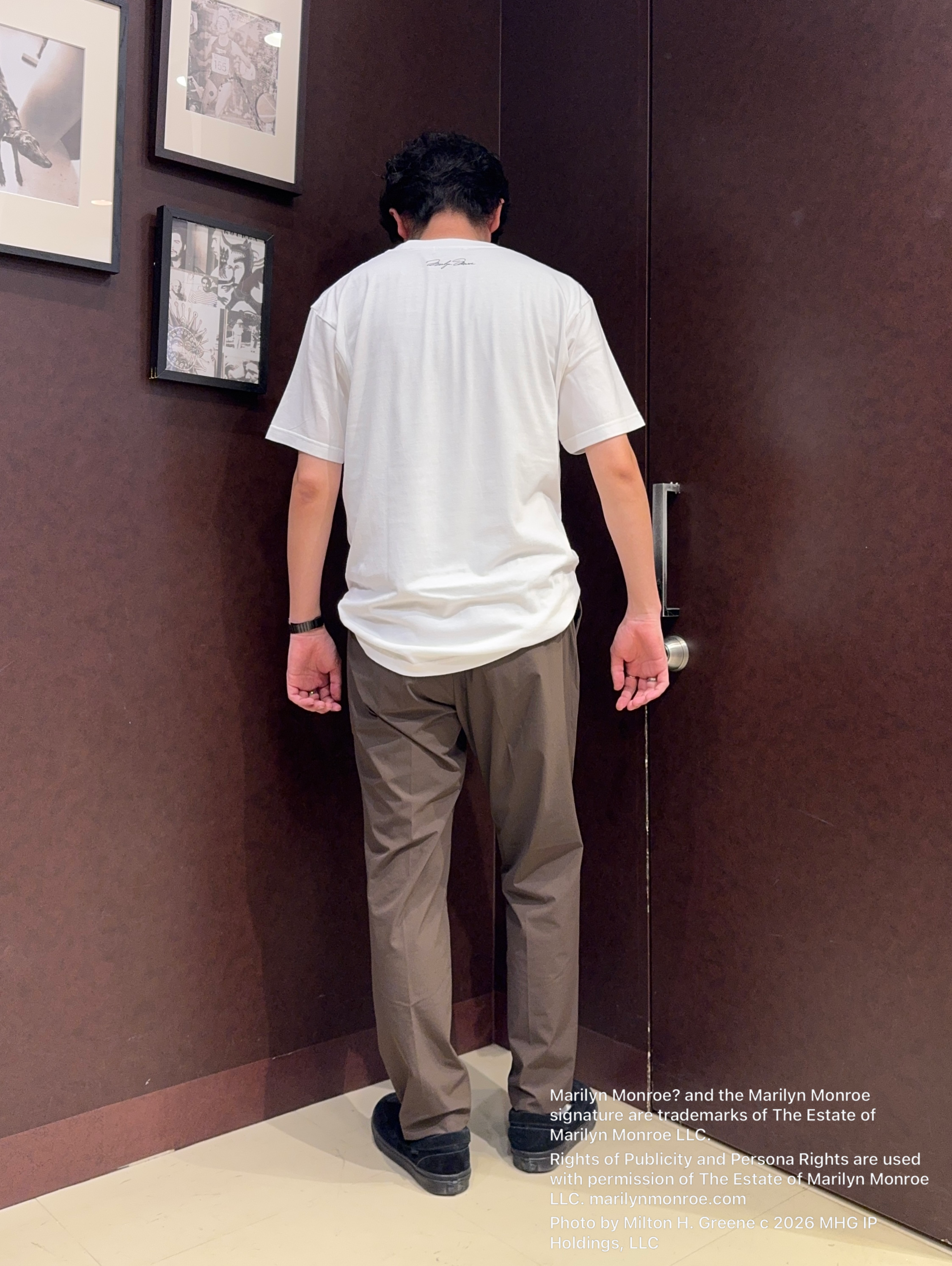 shuheiさんの「TAKEO KIKUCHI｜【別注】マリリン・モンロー/フォトTシャツ」を使ったコーディネート
