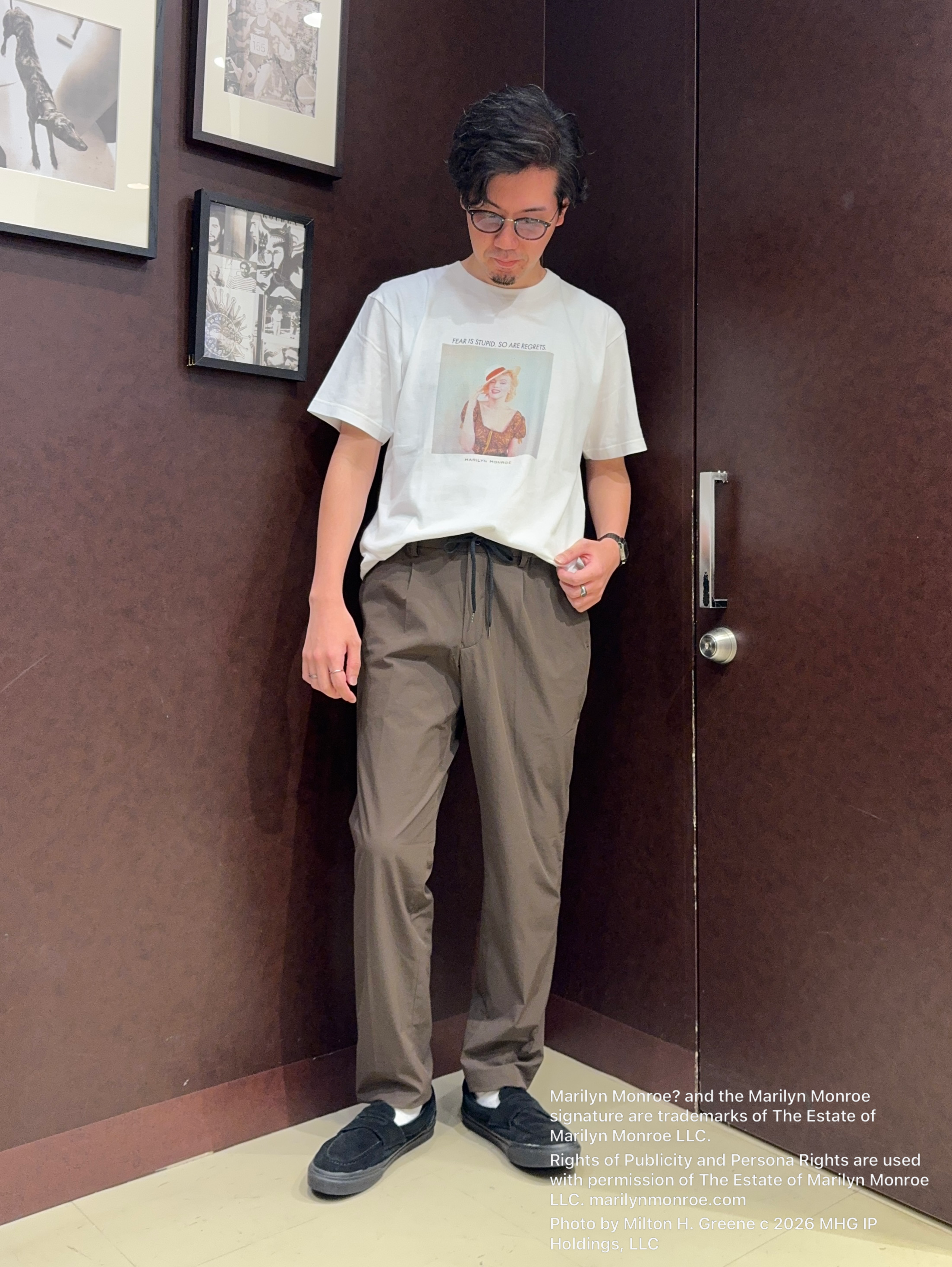 shuheiさんの「TAKEO KIKUCHI｜【別注】マリリン・モンロー/フォトTシャツ」を使ったコーディネート