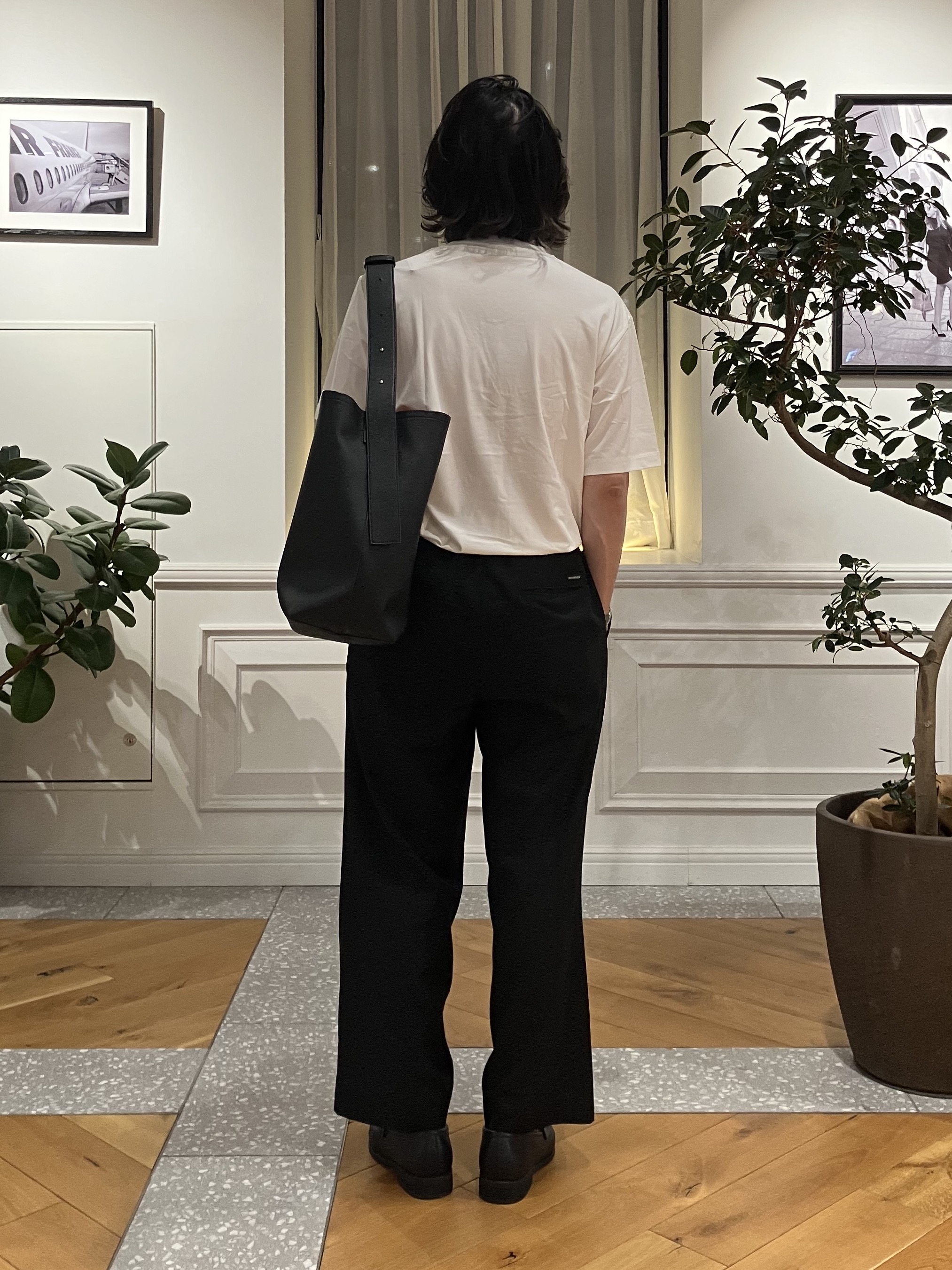 junyaさんの「DRESSTERIOR｜VネックインナーTシャツ」を使ったコーディネート