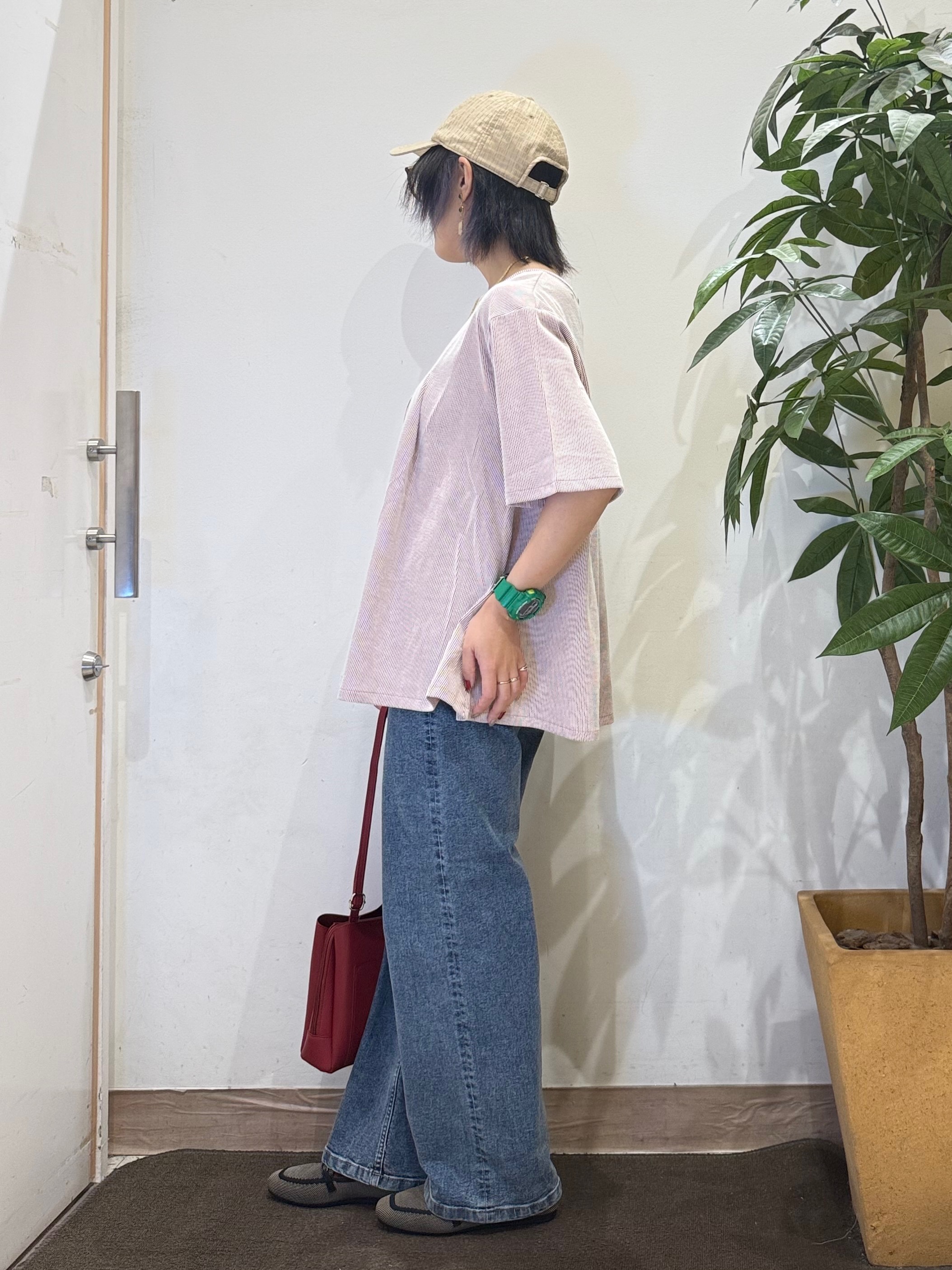 misakiさんの「SHOO･LA･RUE｜【洗濯機可/S-LL】インせずすっきり見え ストライプ柄タックトップス」を使ったコーディネート