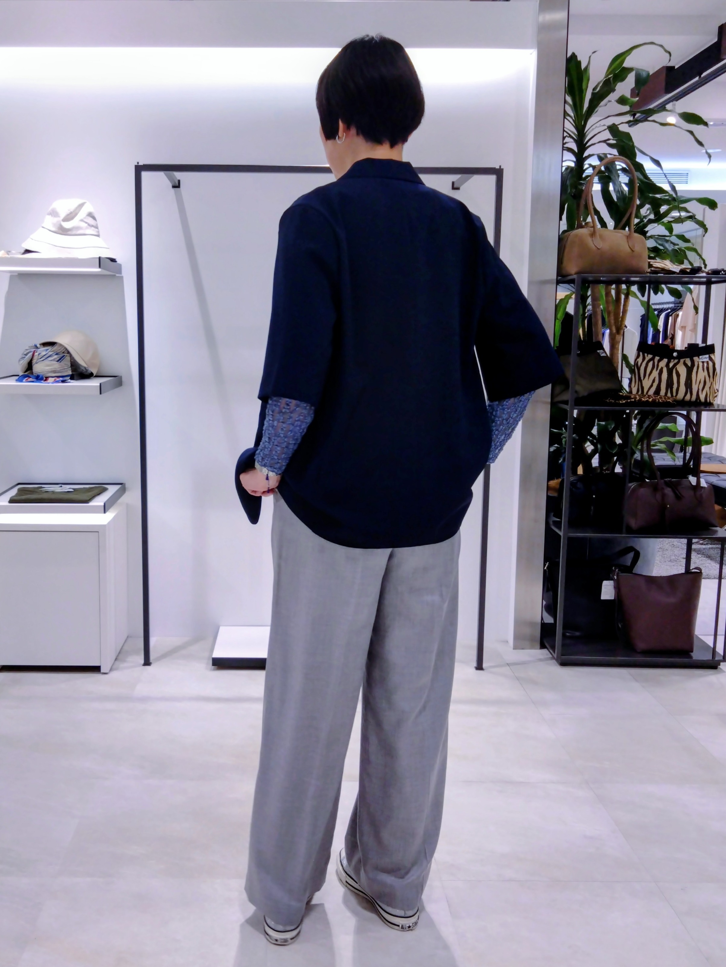 まちこさんの「UNTITLED｜レースプルオーバー」を使ったコーディネート