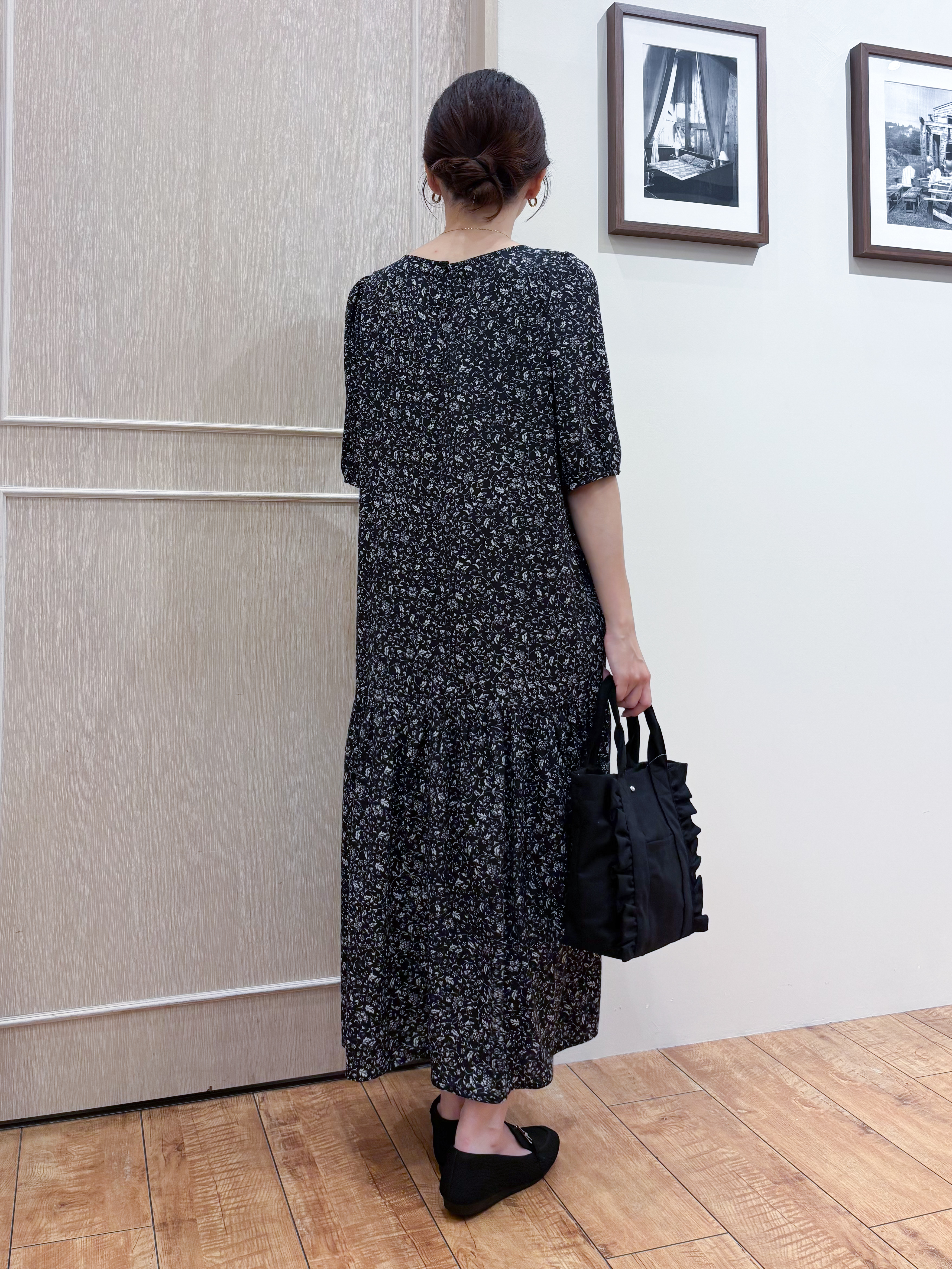 なみさんの「SHOO･LA･RUE｜花柄ティアードワンピース」を使ったコーディネート