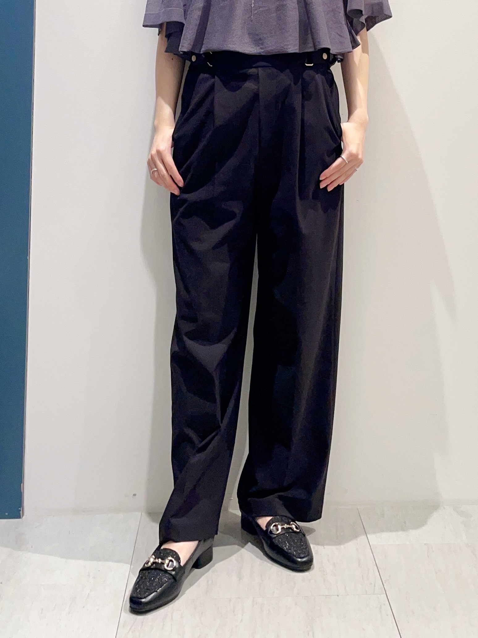 haruさんの「grove｜【涼しく二の腕カバー】フロントシアーフレアニット」を使ったコーディネート