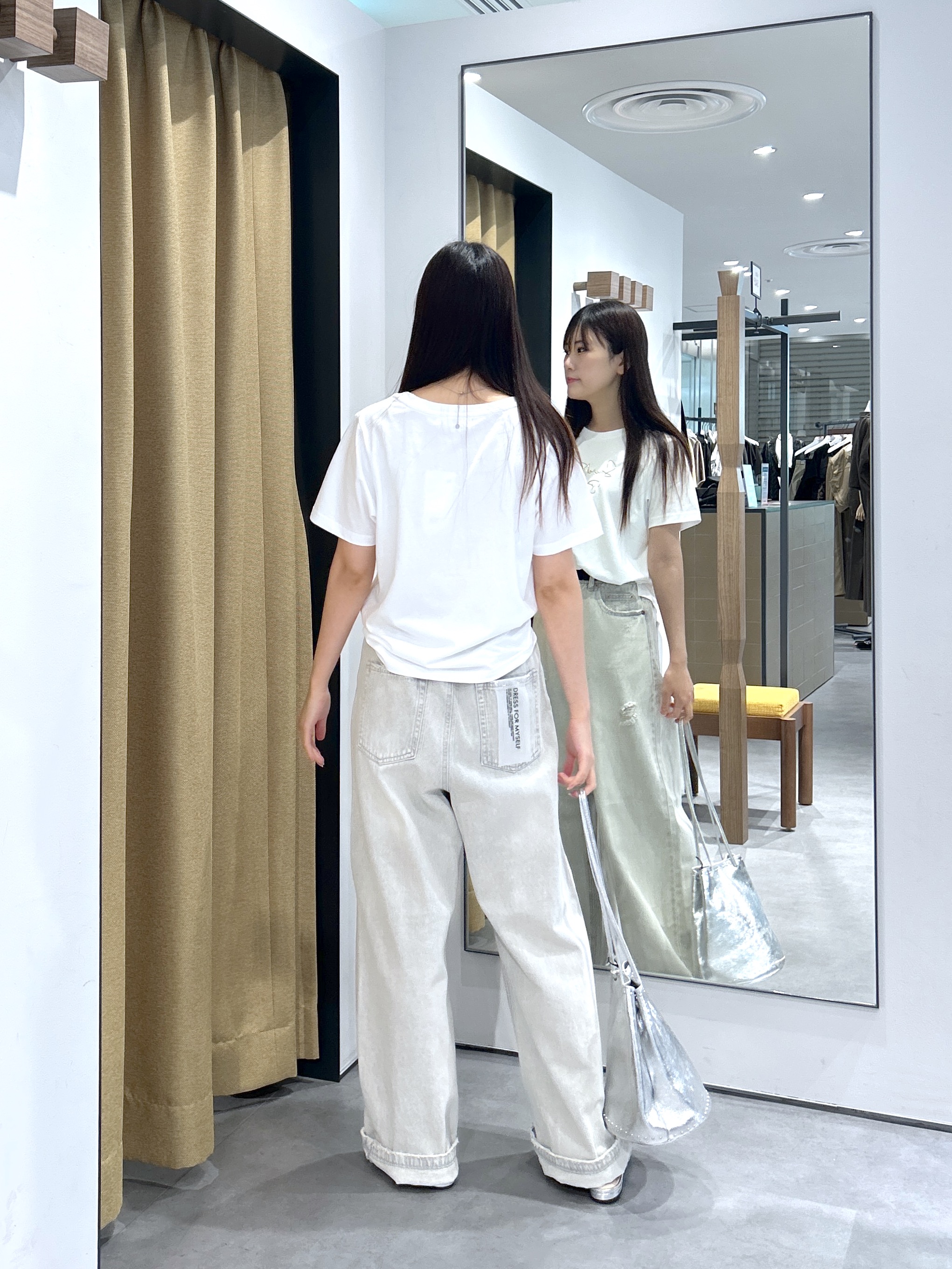Renoさんの「INDIVI｜3DプリントロゴTシャツ【再入荷】」を使ったコーディネート