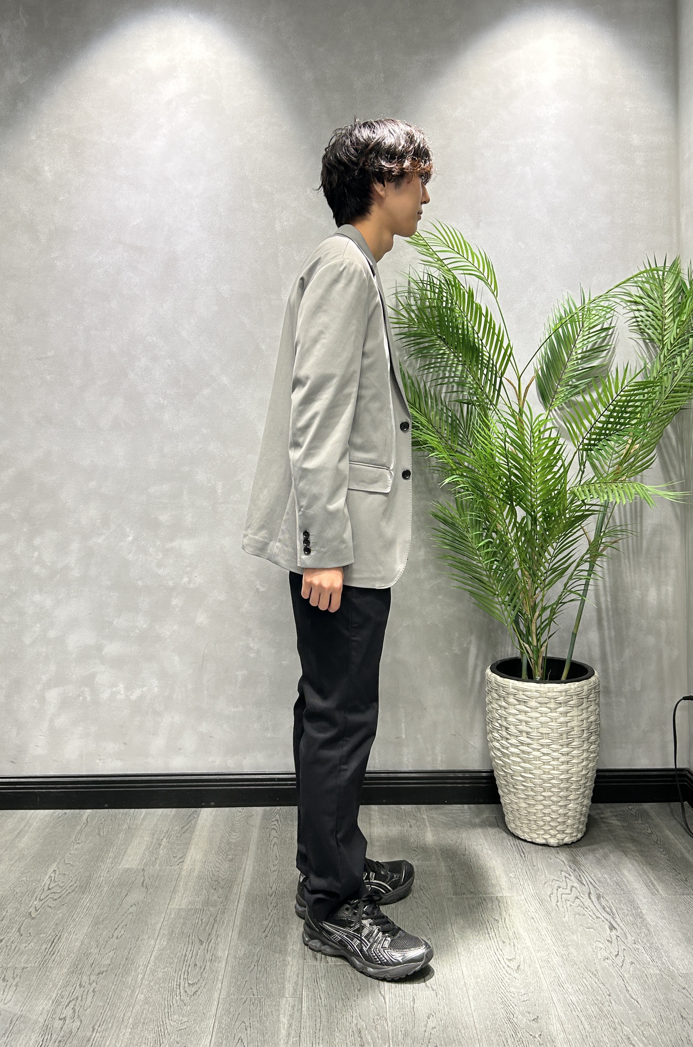 ruiさんの「TAKEO KIKUCHI｜【360&deg;ストレッチ／軽量】None Of Stress ライト ジャケット（セットアップ対応）」を使ったコーディネート