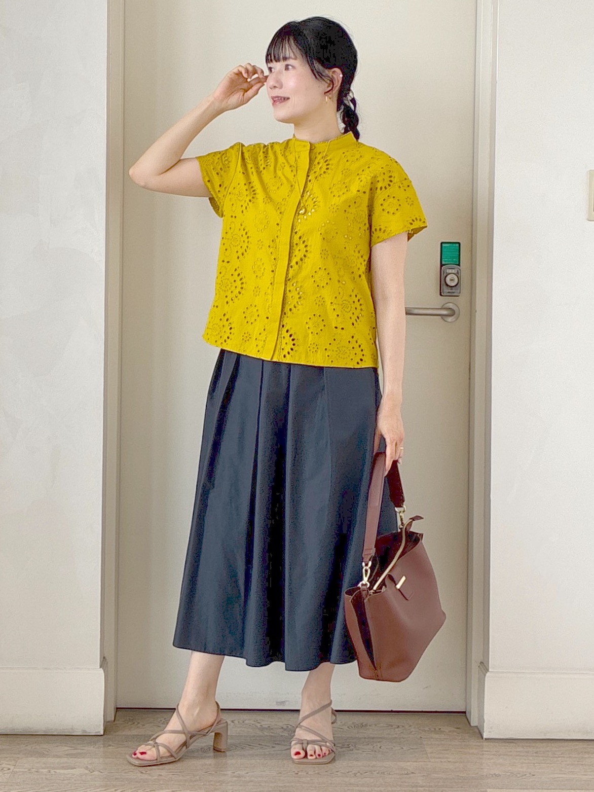  beni_gingerさんの「Reflect｜【通勤◎】カットワーク刺繍レース シャツブラウス」を使ったコーディネート