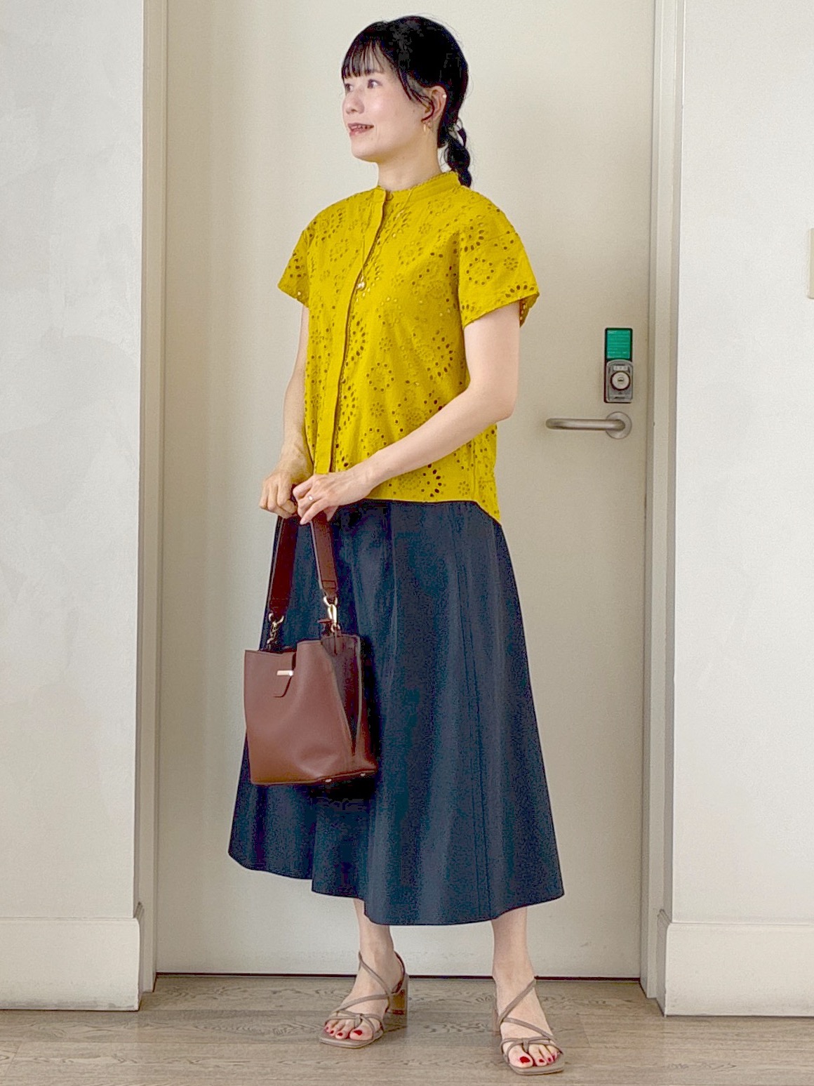  beni_gingerさんの「Reflect｜【通勤◎】カットワーク刺繍レース シャツブラウス」を使ったコーディネート
