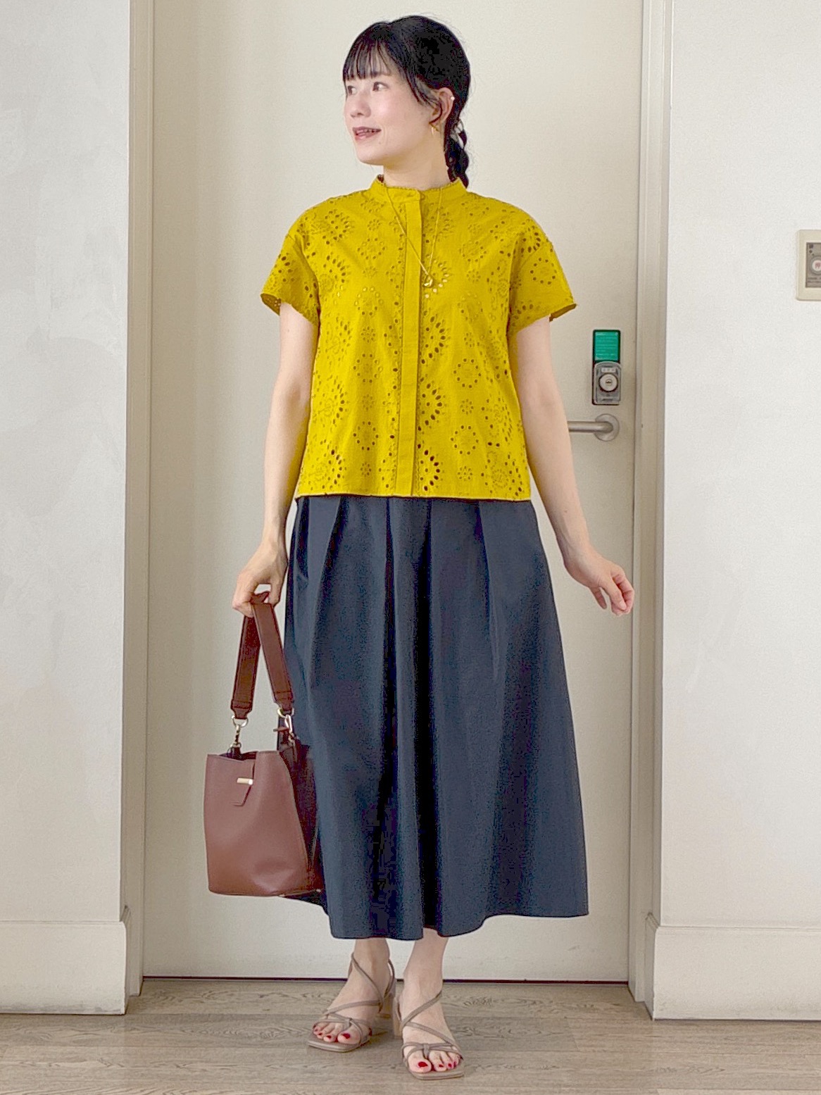  beni_gingerさんの「Reflect｜【通勤◎】カットワーク刺繍レース シャツブラウス」を使ったコーディネート