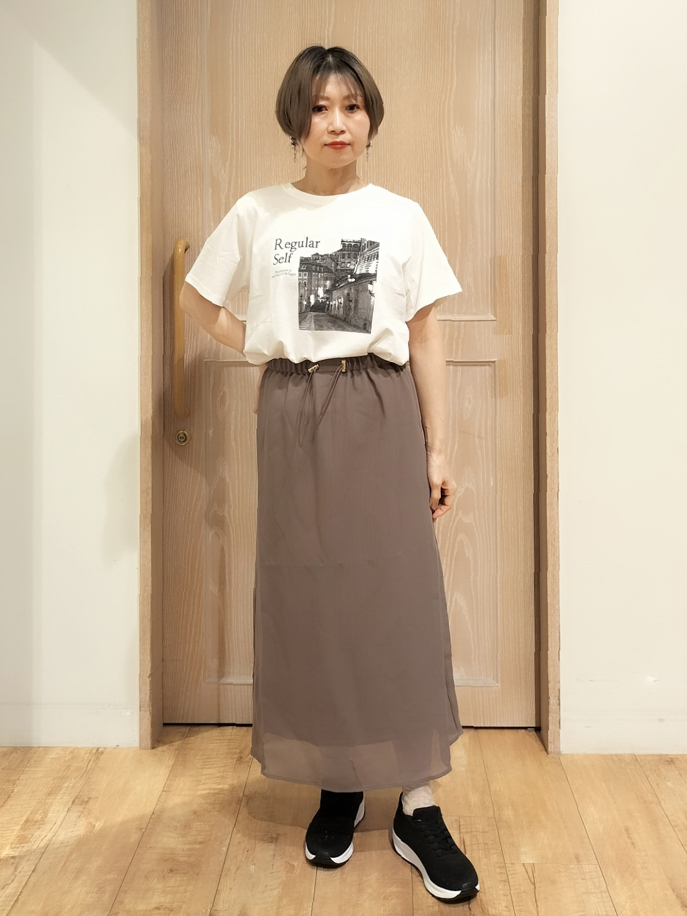 YUKIさんの「SHOO･LA･RUE｜【S-LL/洗濯機可】抜け感たっぷり 程よい透け感のポケット付きシャツ」を使ったコーディネート
